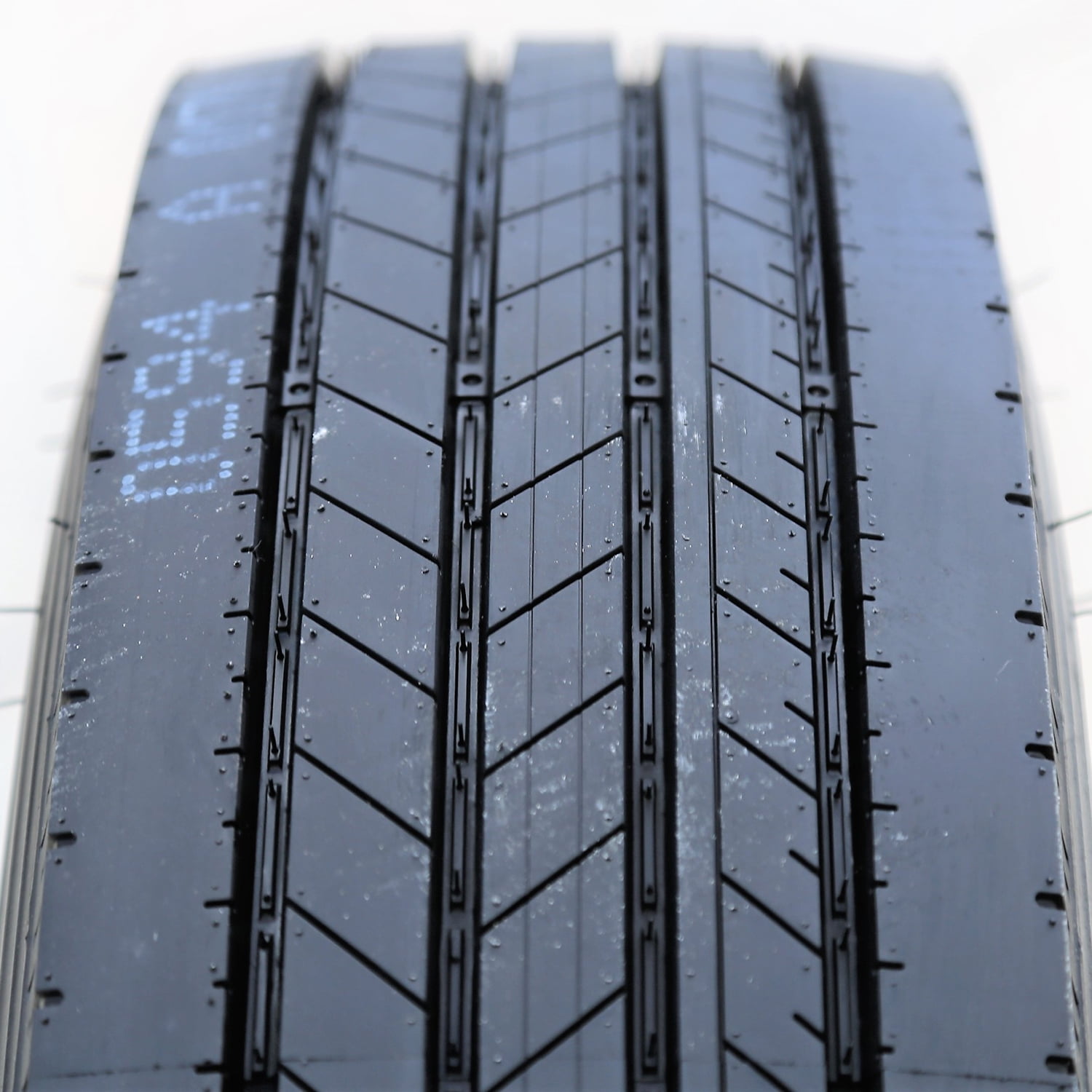 Venom Power Primo Hauler All Steel ST225/75R15 225/75R15 123/119L G 14 Ply Trailer Tire - Image 11