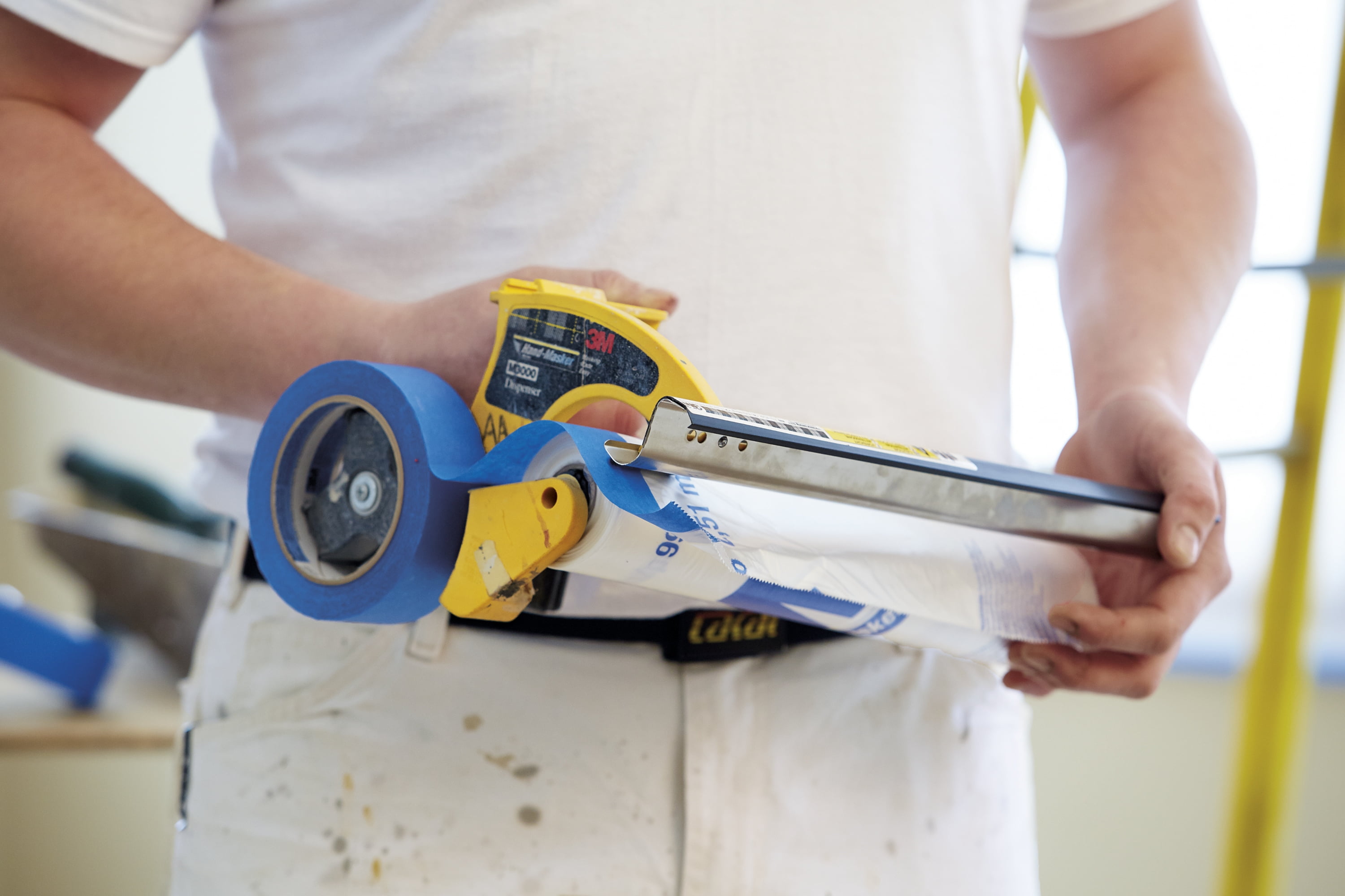 3M Hand-Masker Film and Painter's Tape Dispenser, M3000, 11.1 in. x 9.3 in. x 4.6 in. - Image 5