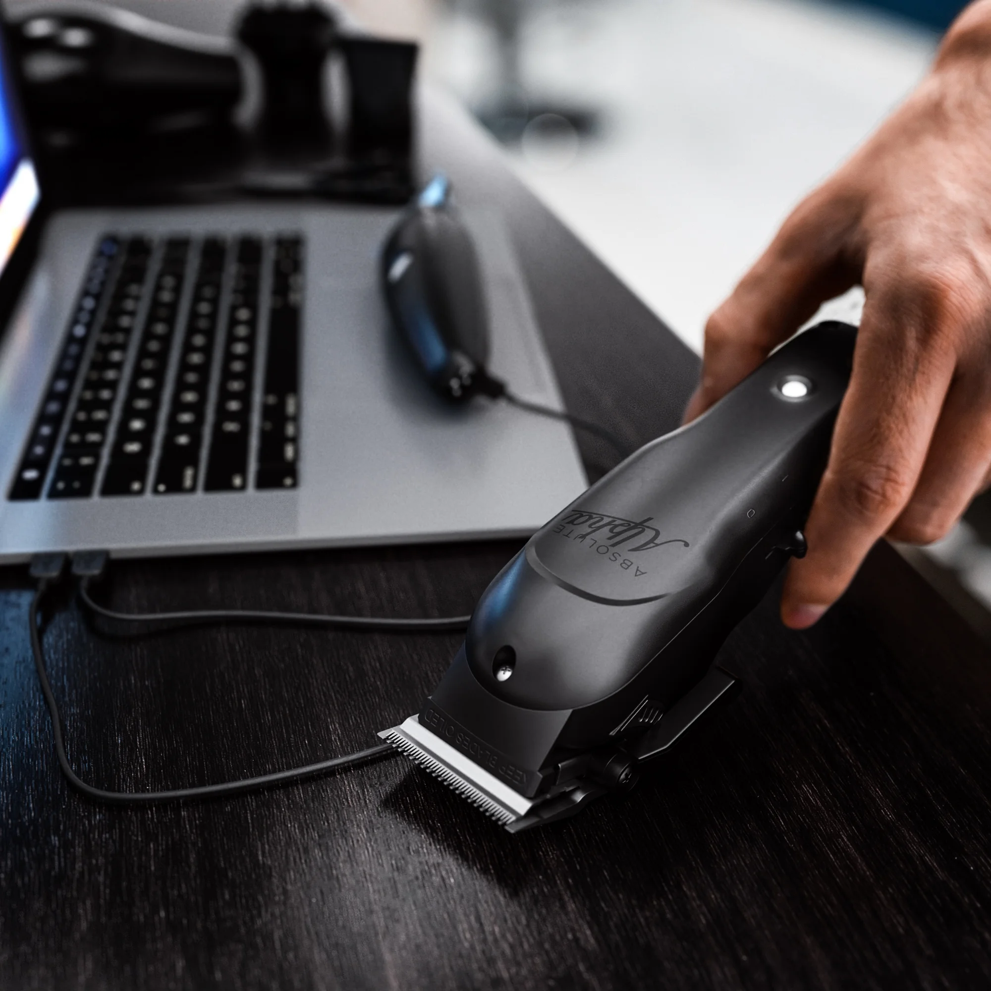 StyleCraft Absolute Alpha Cordless Hair Clipper, Battery Powered, 3 Interchangeable Lids, Multicolor - Image 8