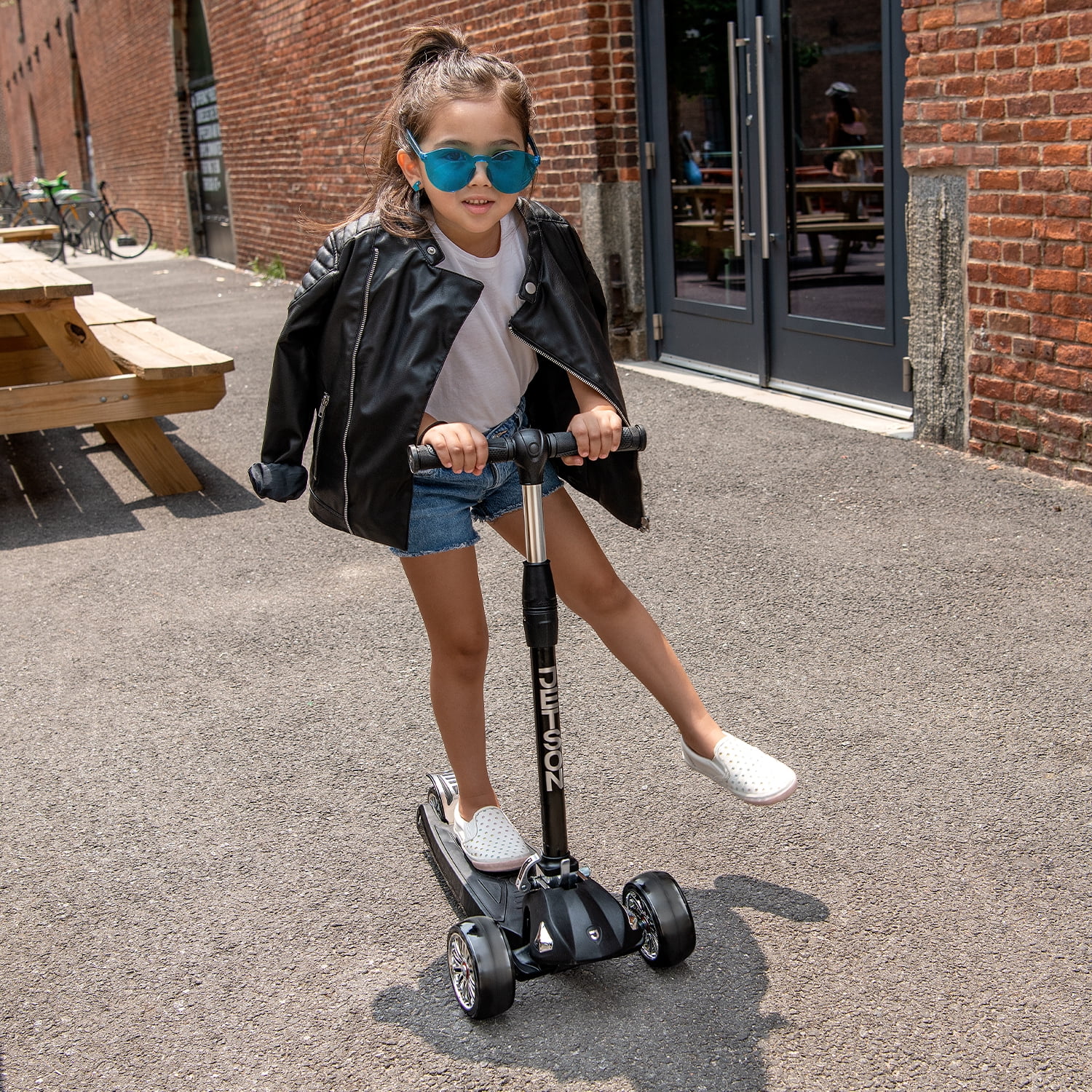 Jetson Triton Children's 3 Wheel Kick Scooter, Black - Image 5