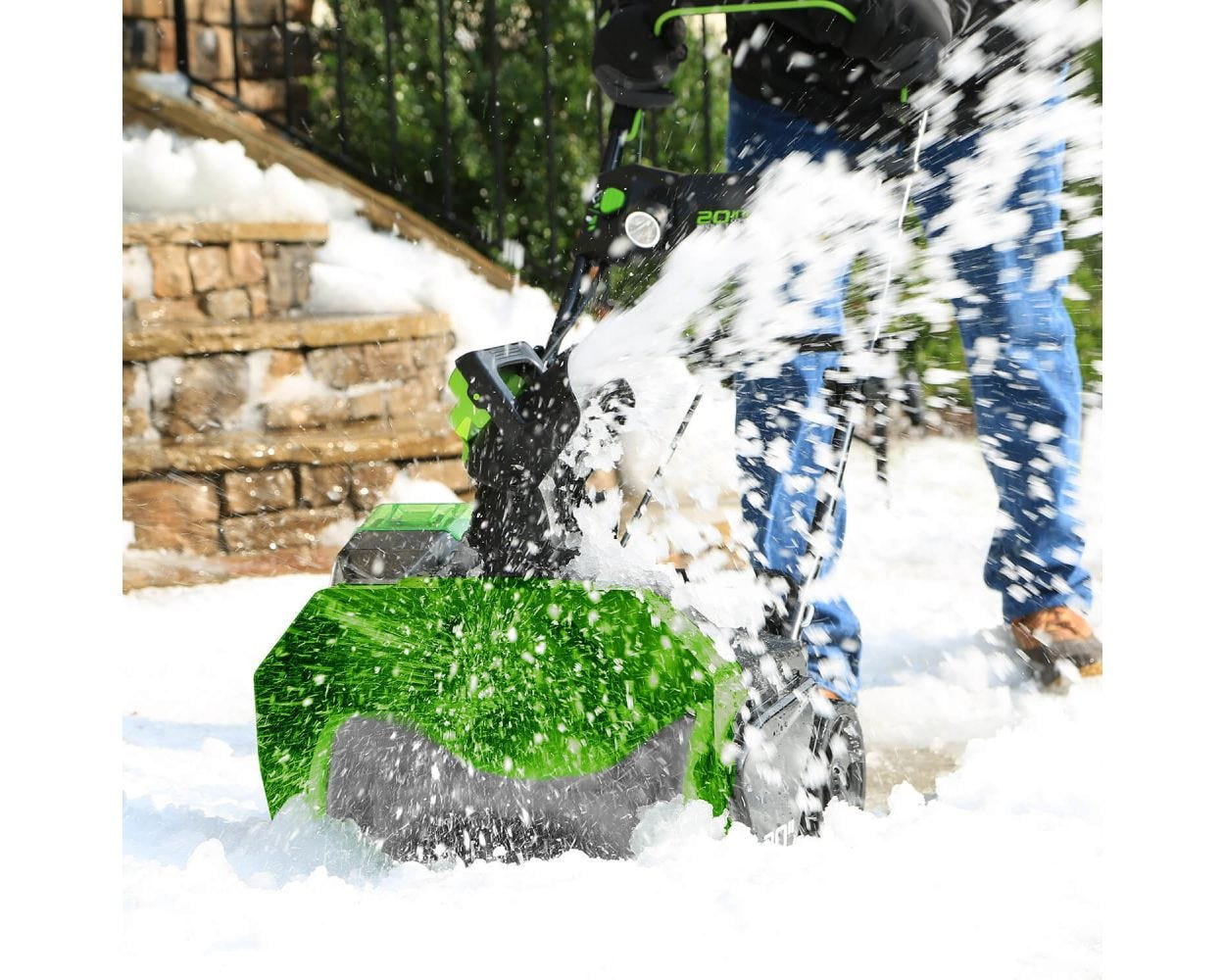 Greenworks Gmax 20" 40V Cordless Snow Thrower 26272 - Image 3