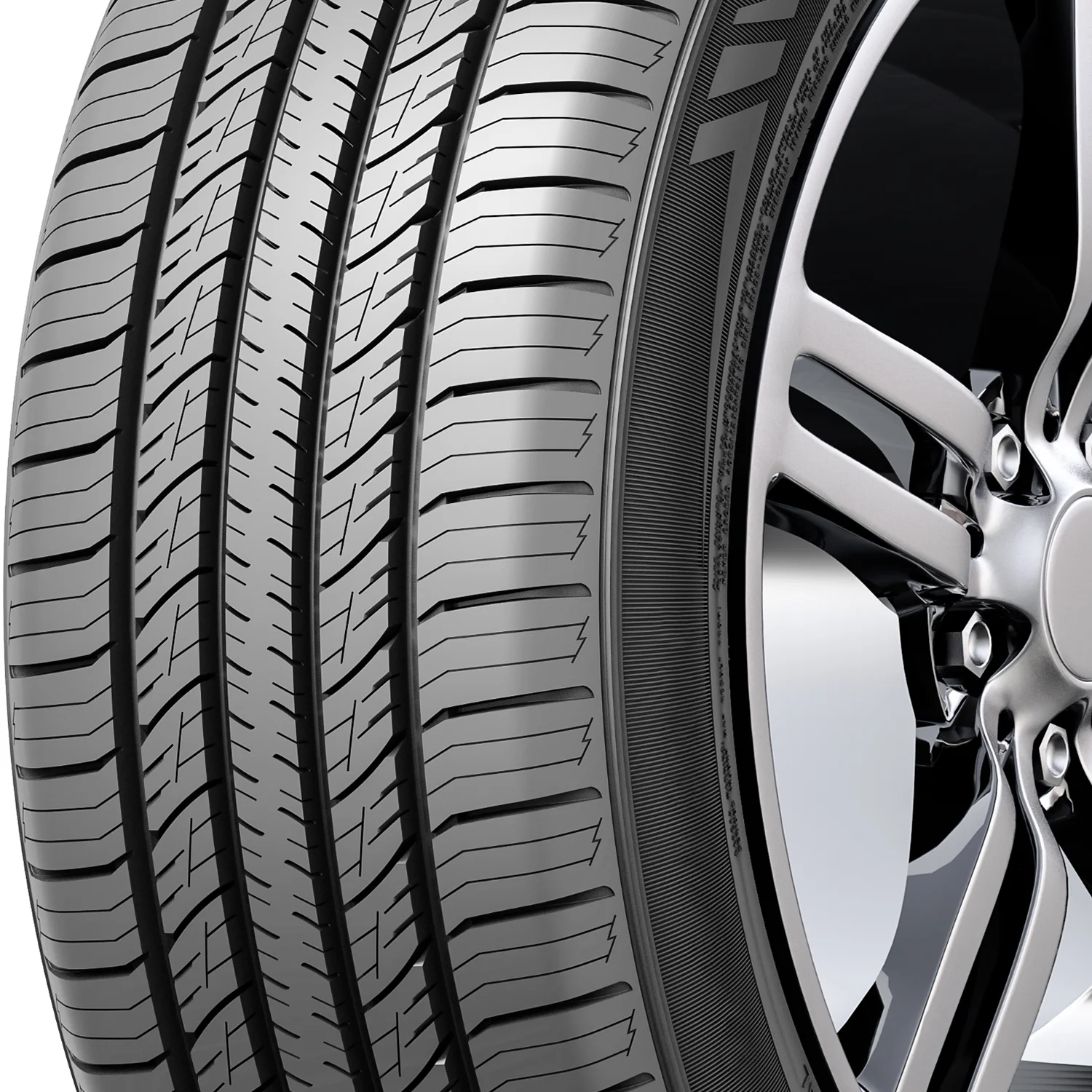 Summit Ultramax A/S 2.0 215/55R17 94V All Season Tire - Image 3