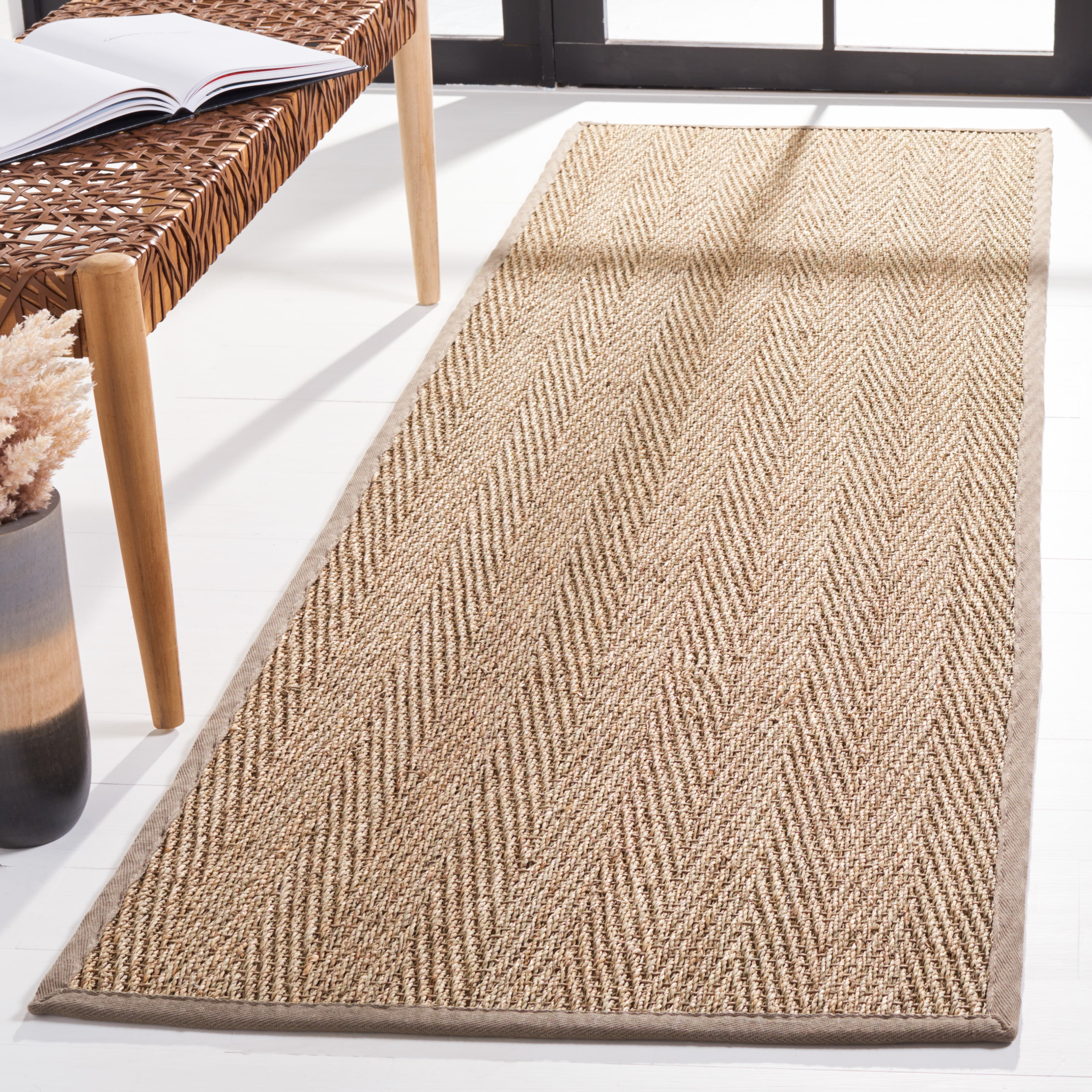 SAFAVIEH Natural Fiber Maisy Solid Runner Rug, Natural/Grey, 2'6" x 8' - Image 2