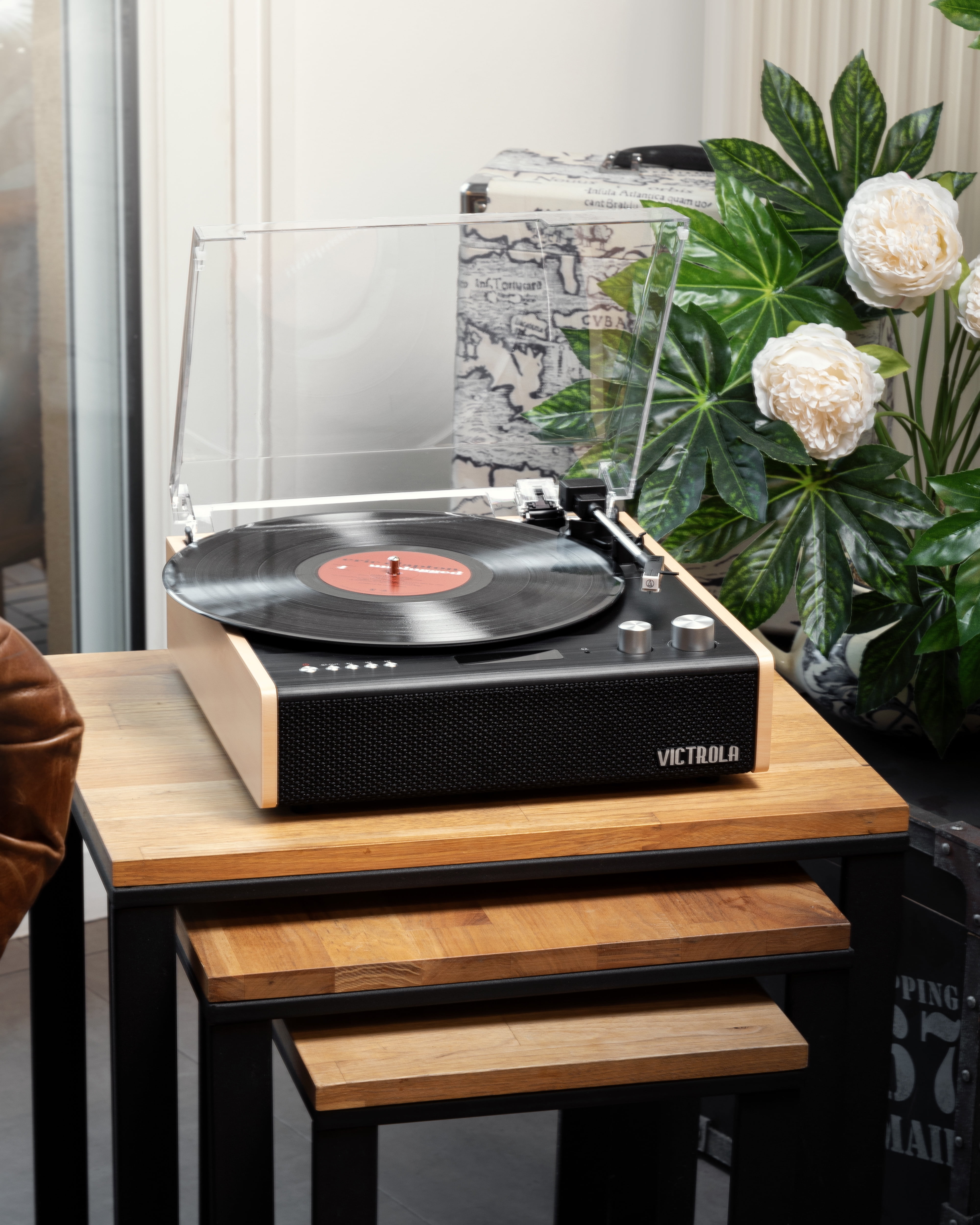 Victrola Eastwood Bluetooth Record Player - Image 7