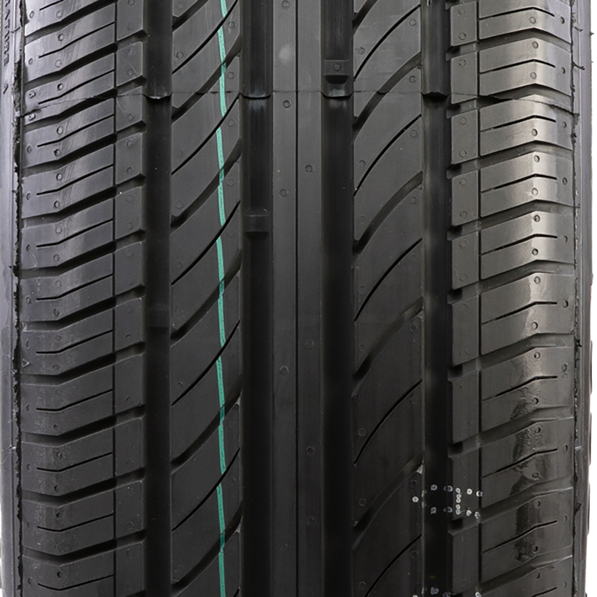 Set of 2 Montreal Eco 215/60R16 95V Tires - Image 3