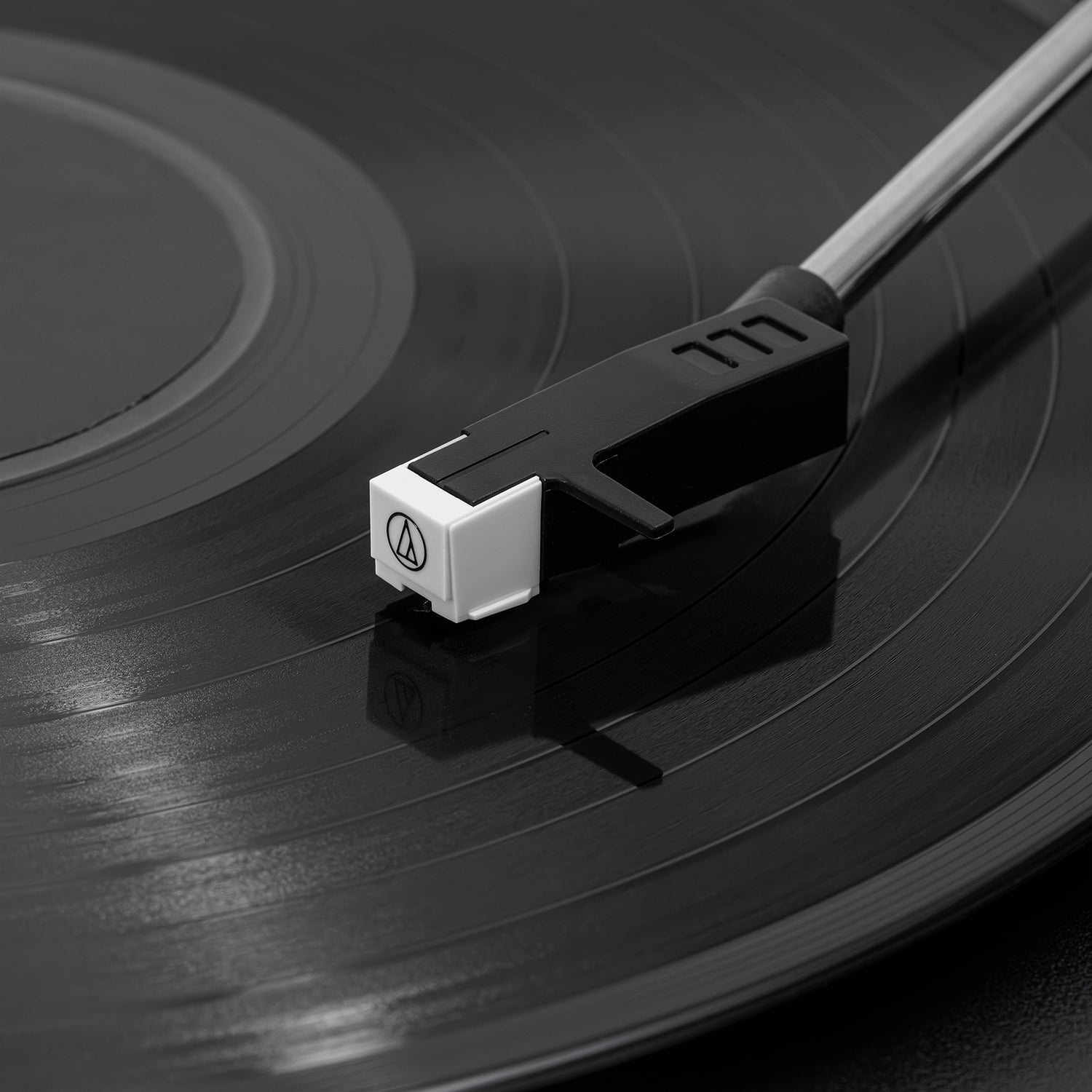 Victrola Eastwood II 3-Speed Bluetooth Record Player with Audio-Technica Cartridge & Built-in Speakers, Walnut - Image 5