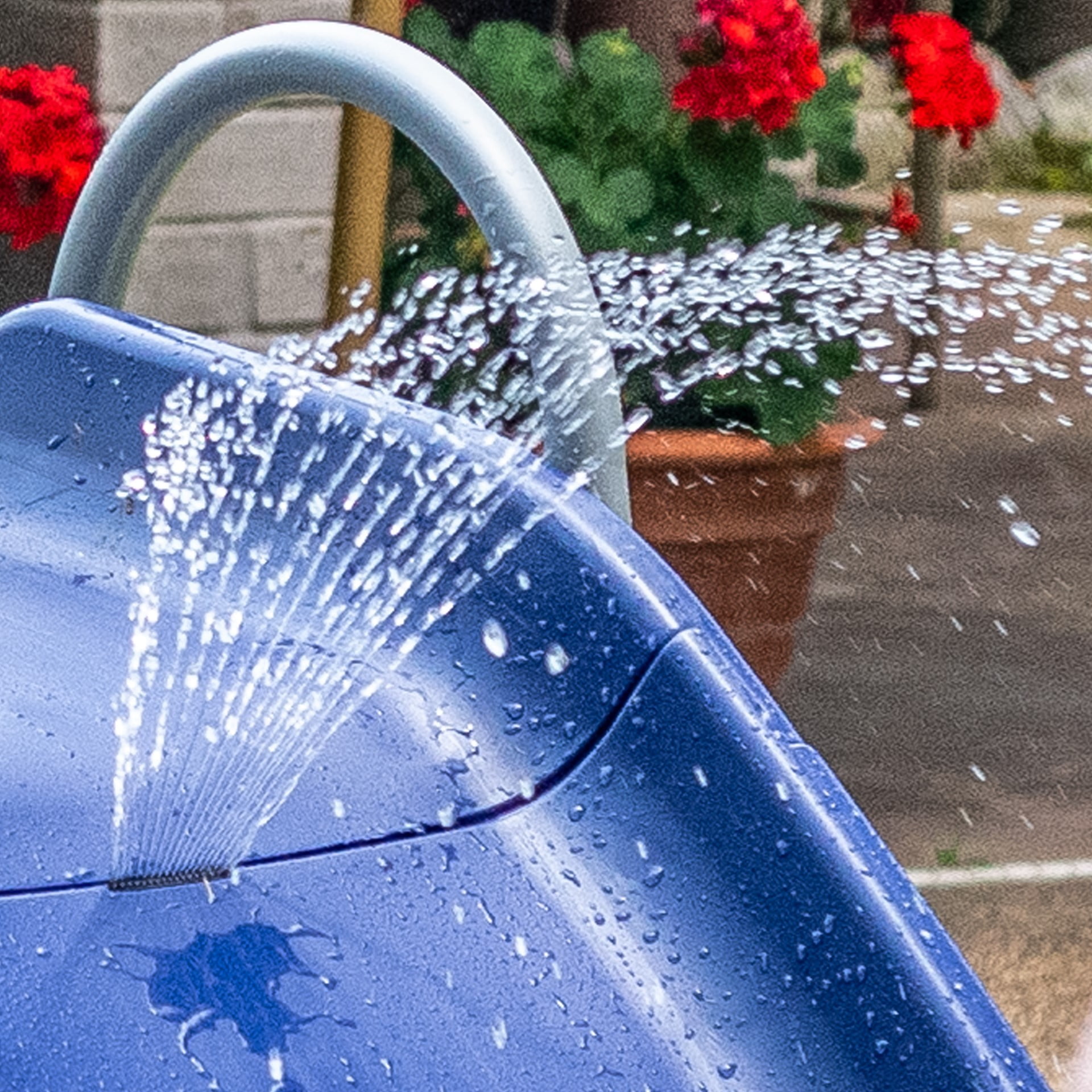 XDP Recreation Aqua Play Park Swing Set and Water Slide with Tarp, 2 Swings, and a Disc Swing - Image 5