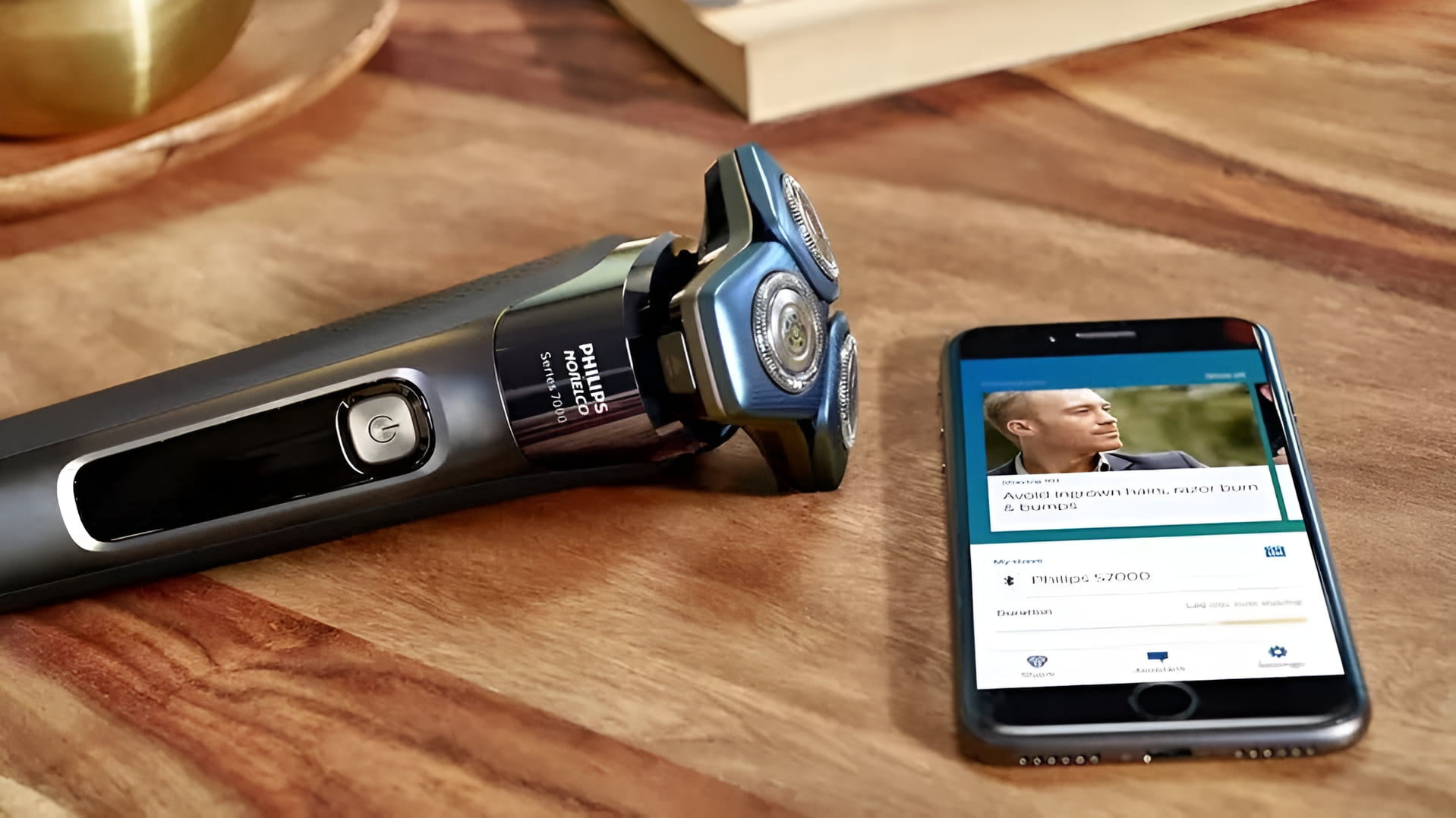 Philips Norelco S7782/85 Shaver 7700 Electric Rechargeable Wet & Dry Cordless Shaver Series 7000 with ComfortGlide Rings and Pop-Up Trimmer - Image 3