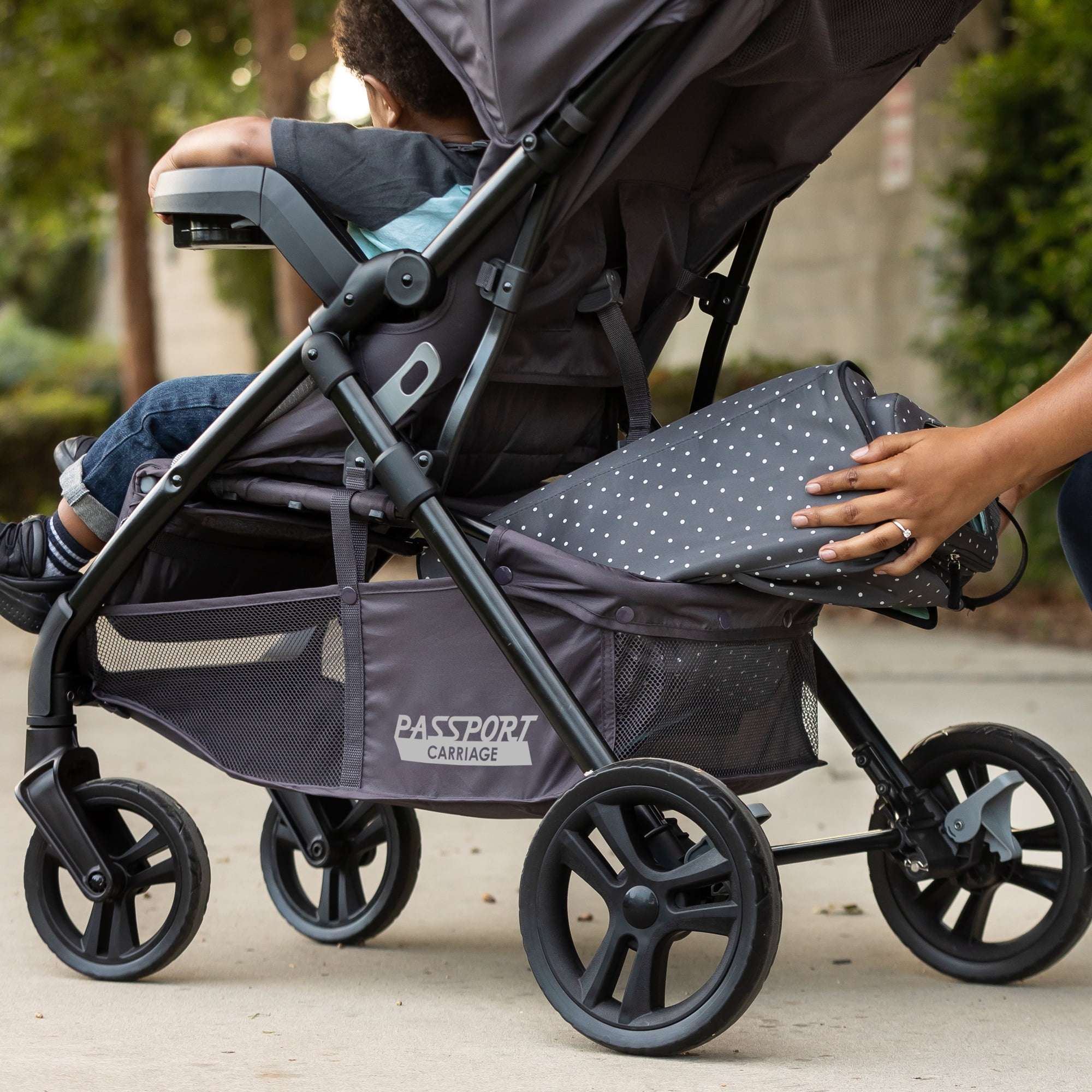 Passport Carriage Travel System (with EZ-Lift™ PLUS) - Image 6