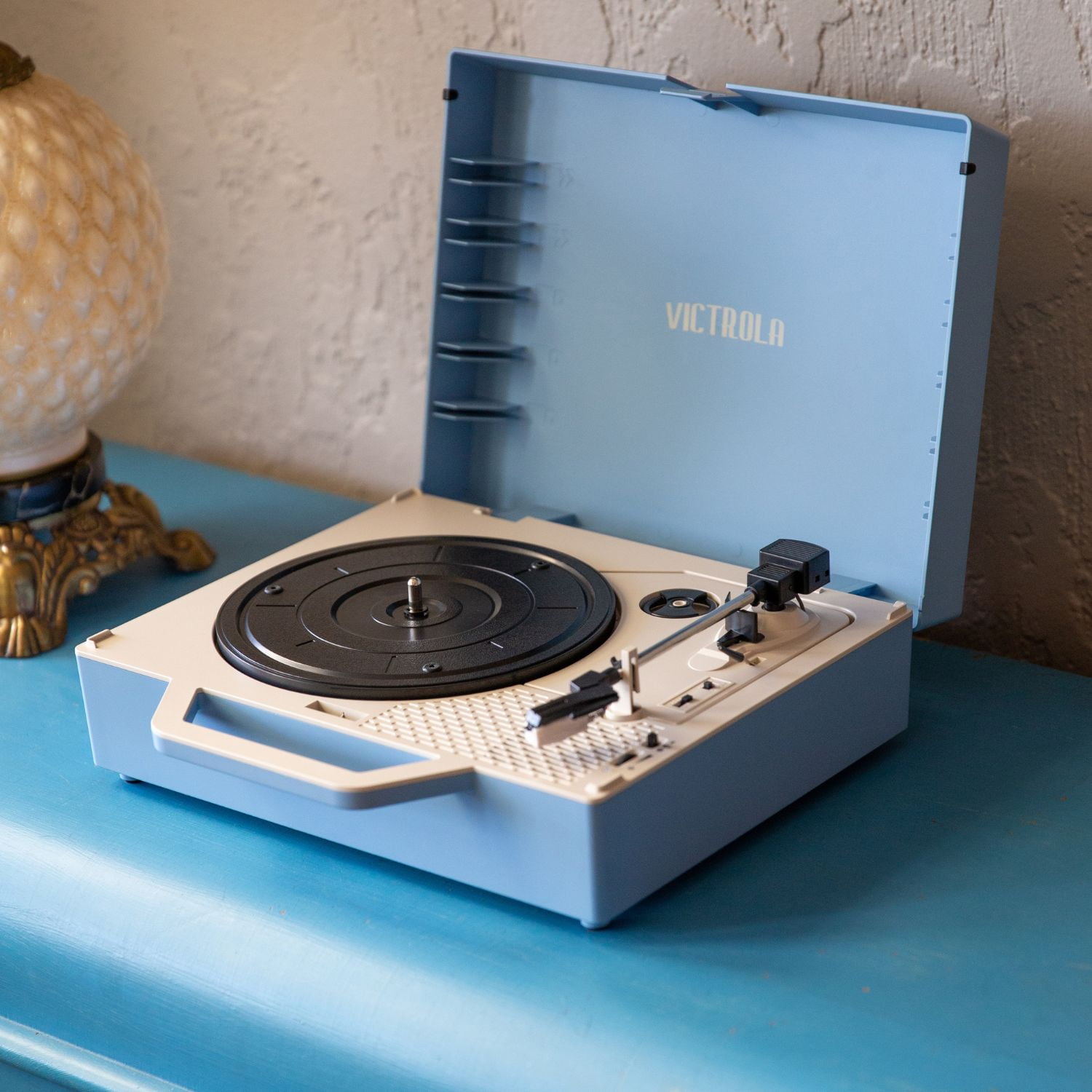 Victrola Re-Spin Sustainable Bluetooth Suitcase Record Player- Light Blue | Exclusive - Image 7