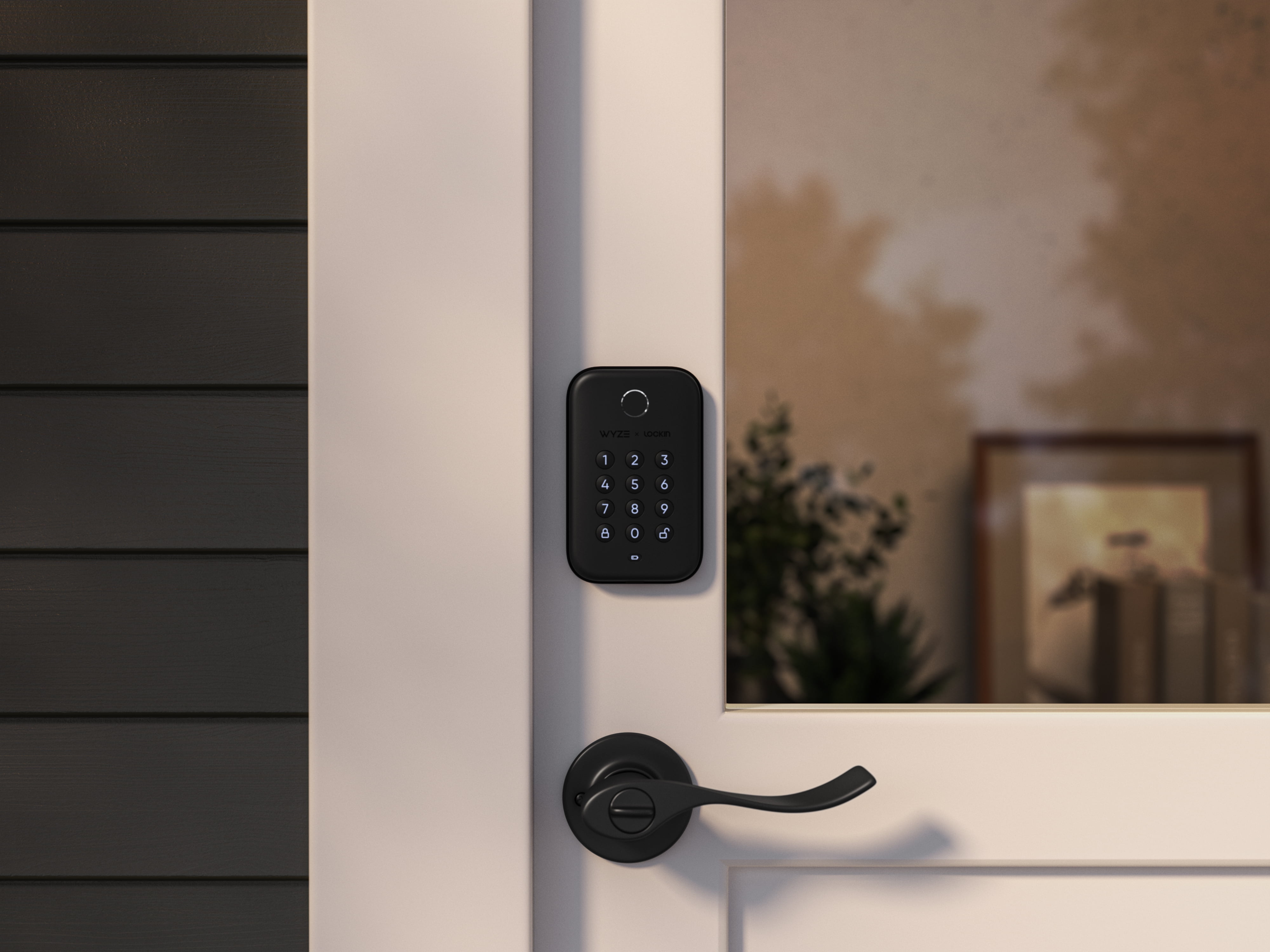 Restored Wyze Smart Lock Bolt with Fingerprint Keyless Entry and Auto Lock (Refurbished) - Image 7