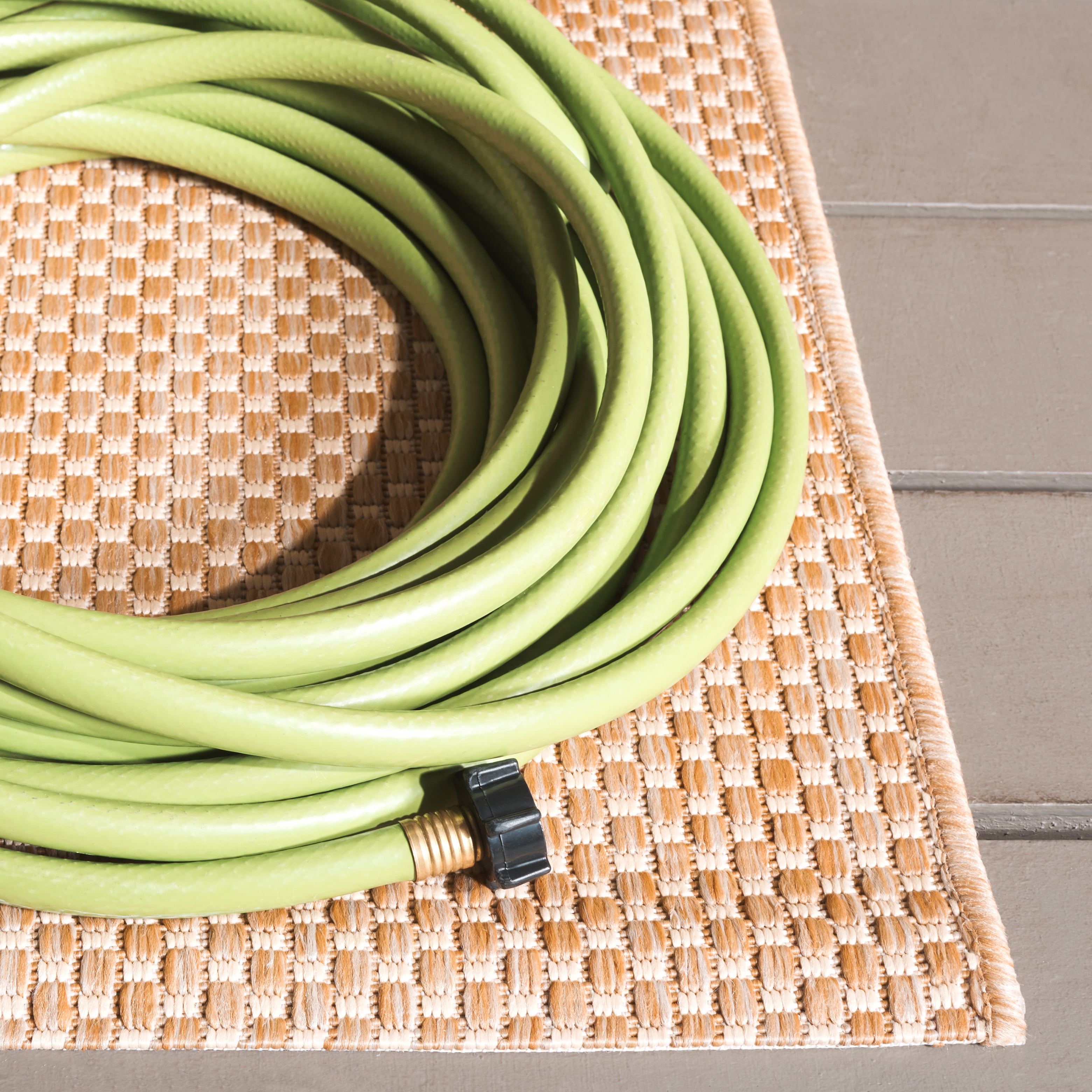 Safavieh Courtyard Finnian Solid Indoor/Outdoor Area Rug, Natural/Cream, 5'3" x 7'7" - Image 12