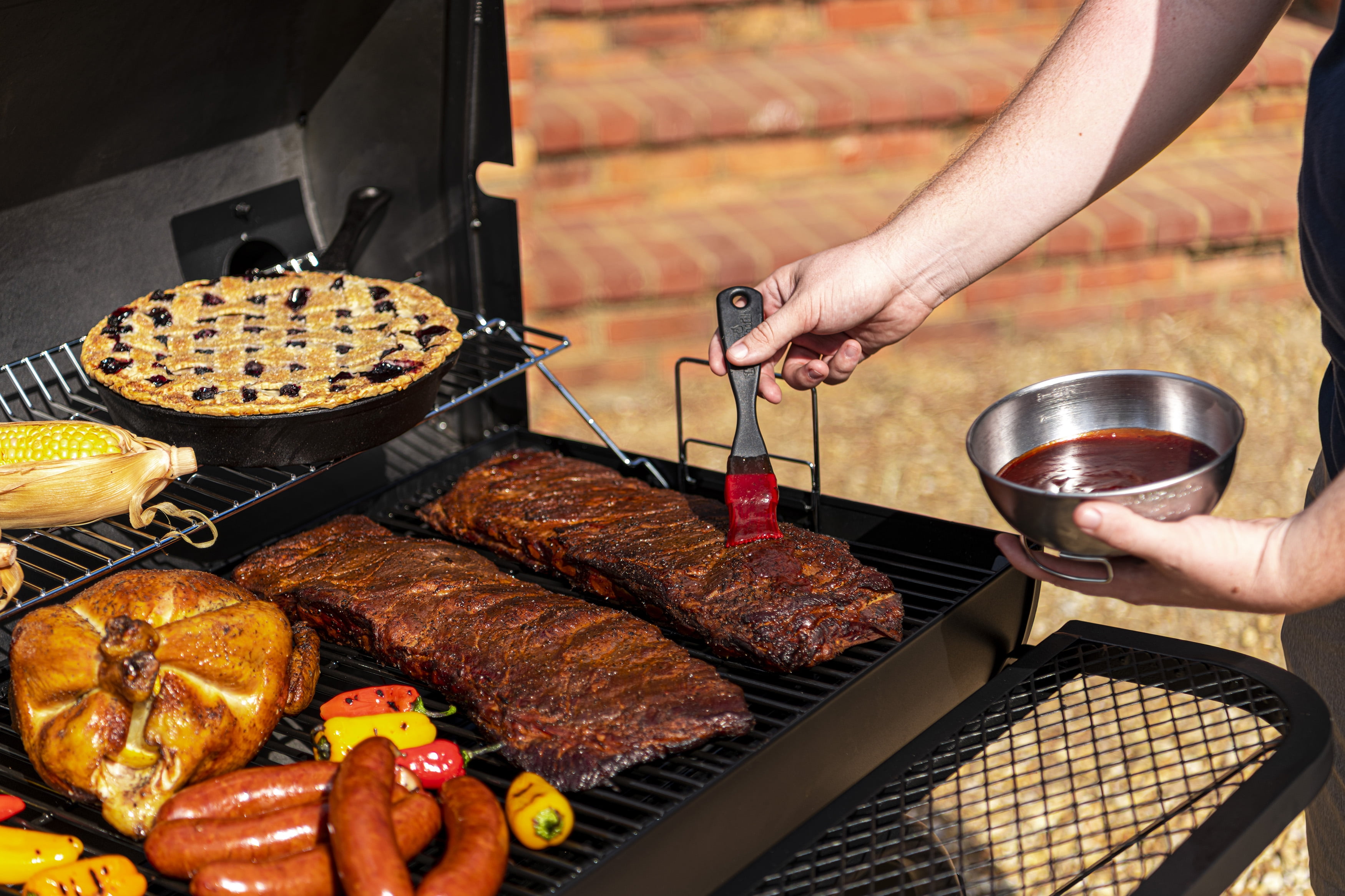 American Gourmet by Charbroil® 1280 Offset Smoker - Image 9