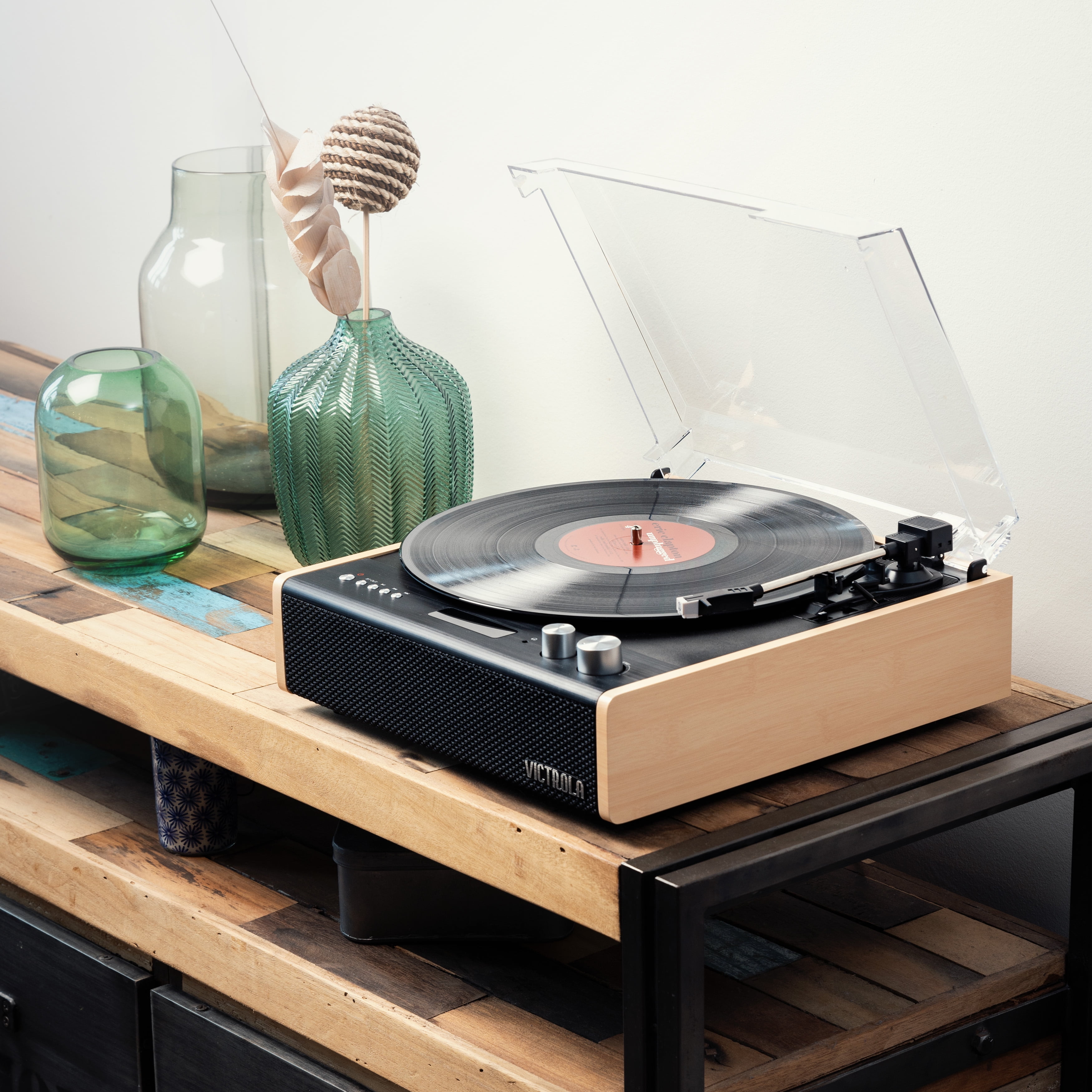 Victrola Eastwood Bluetooth Record Player - Image 8