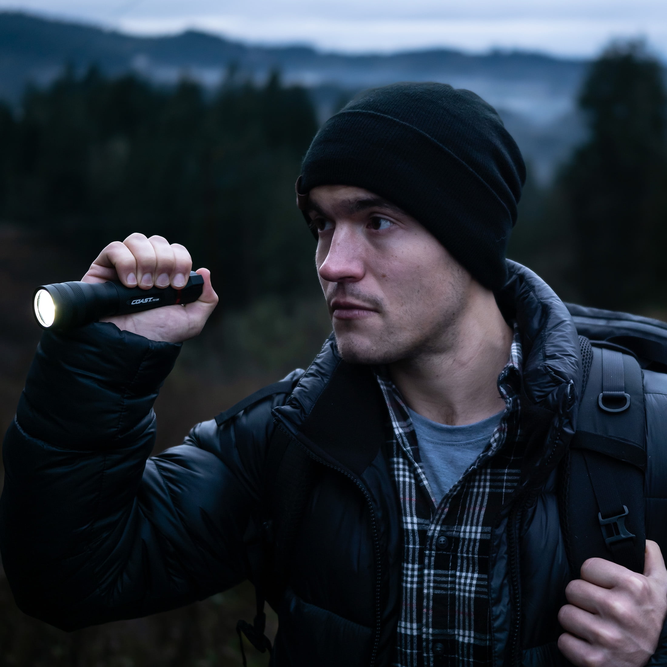 COAST PX19R Rechargeable LED Flashlight – 2600 Lumens, USB-C, Dual Power, 4 Light Modes - Image 7