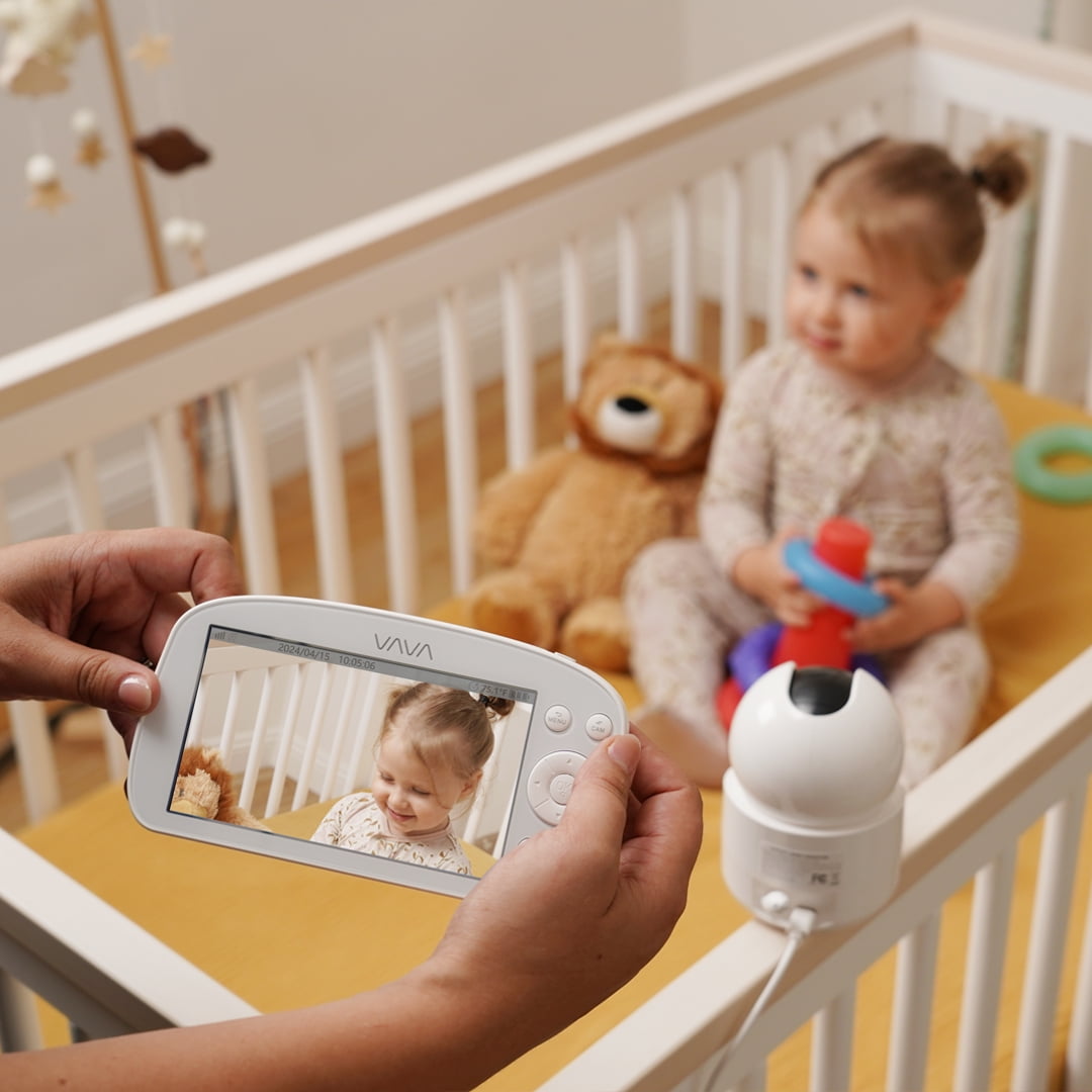 VAVA 5.5" 720P HD Video Baby Monitor with Night Vision, Zoom/Pan/Tilt, and 2-Way Audio, New - Image 7