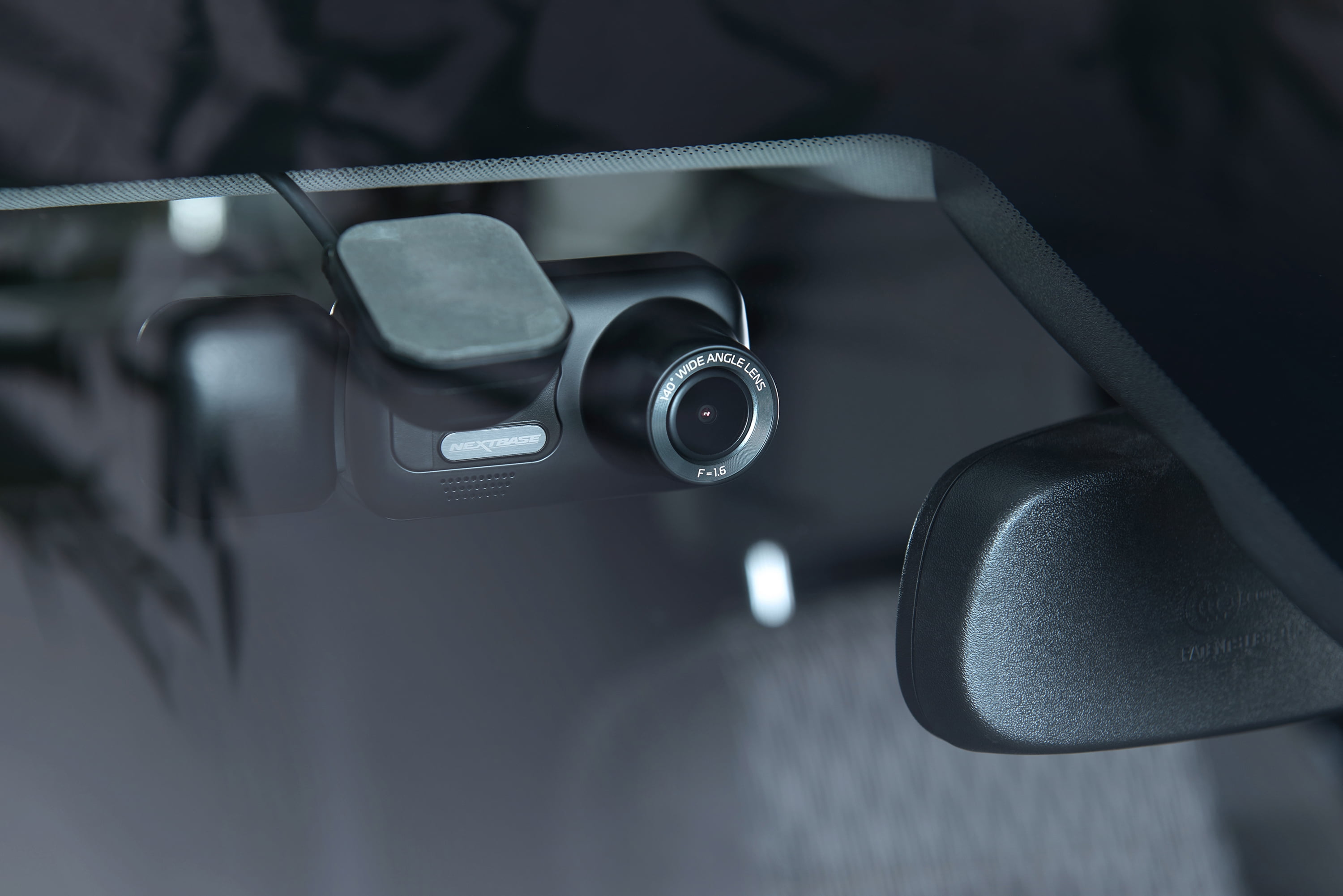 Nextbase 222X Compact Dual Dash Cam Front & Rear 2.5" HD IPS Screen, 1080p Full HD, 6 Layer Lens, Black, 0.17 lbs assembled. - Image 7