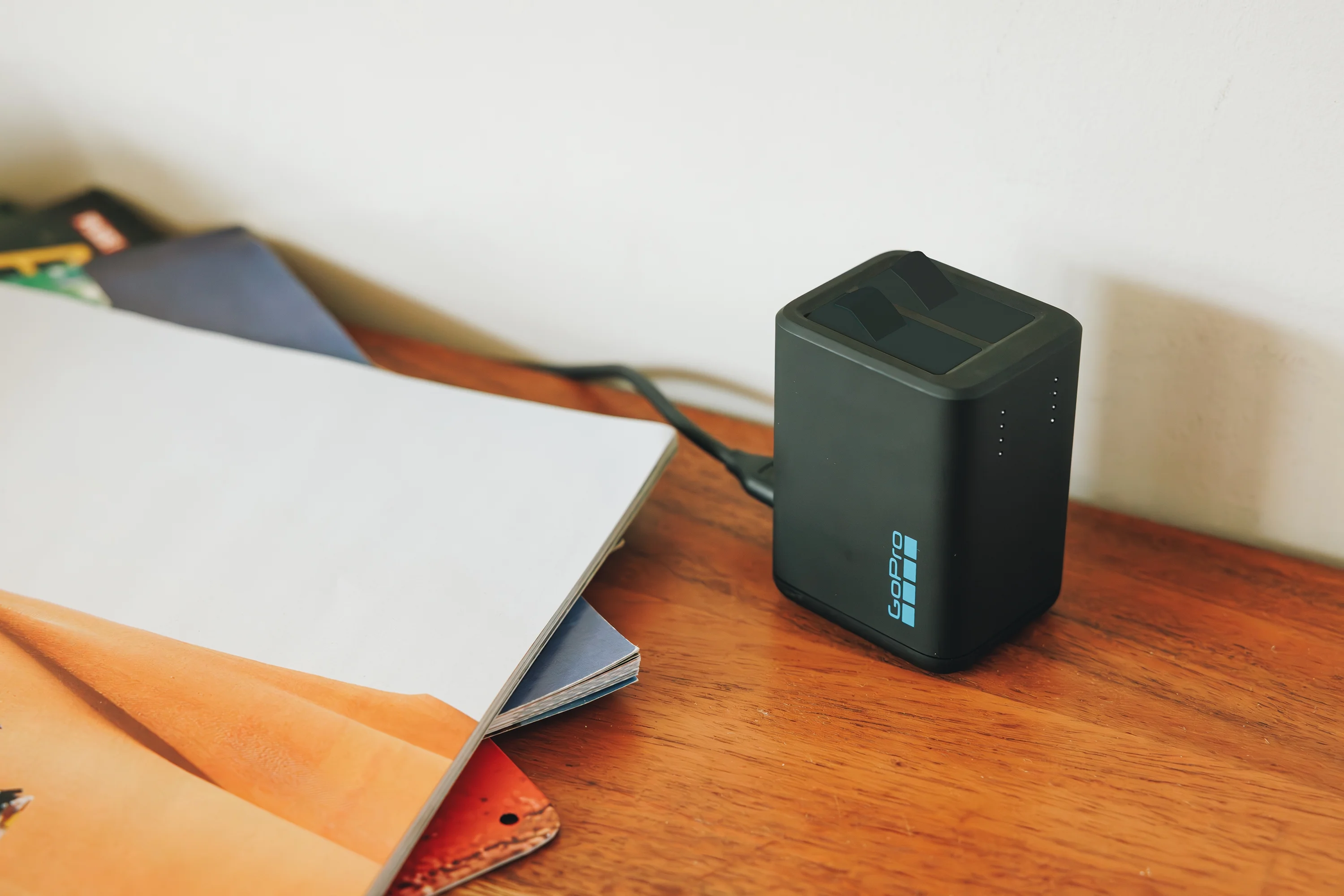 Dual Battery Charger (HERO13 Black) - Image 3