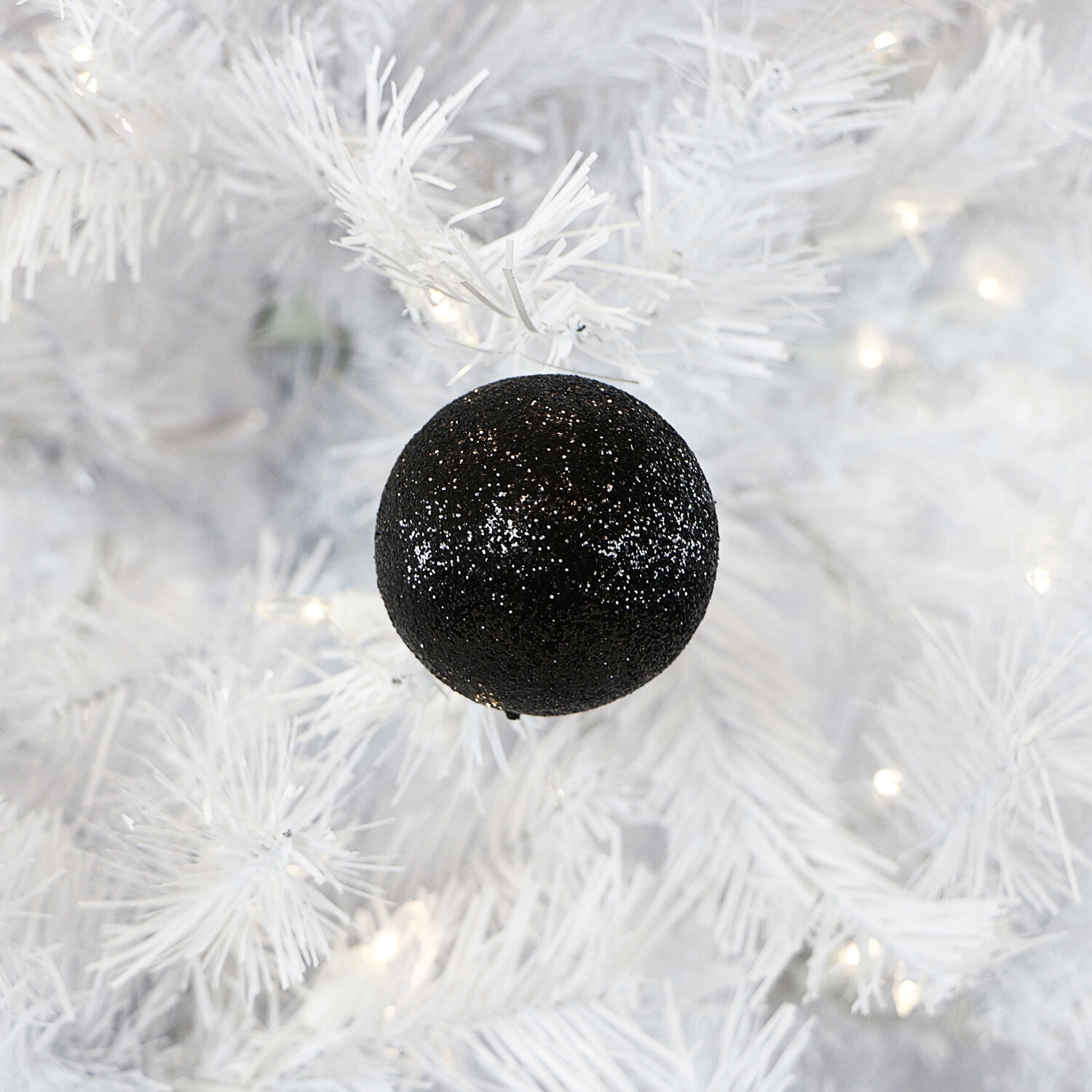 Fraser Hill Farm Prelit 450 Clear LED Lights White Snowman Christmas Tree, 7.5' - Image 4