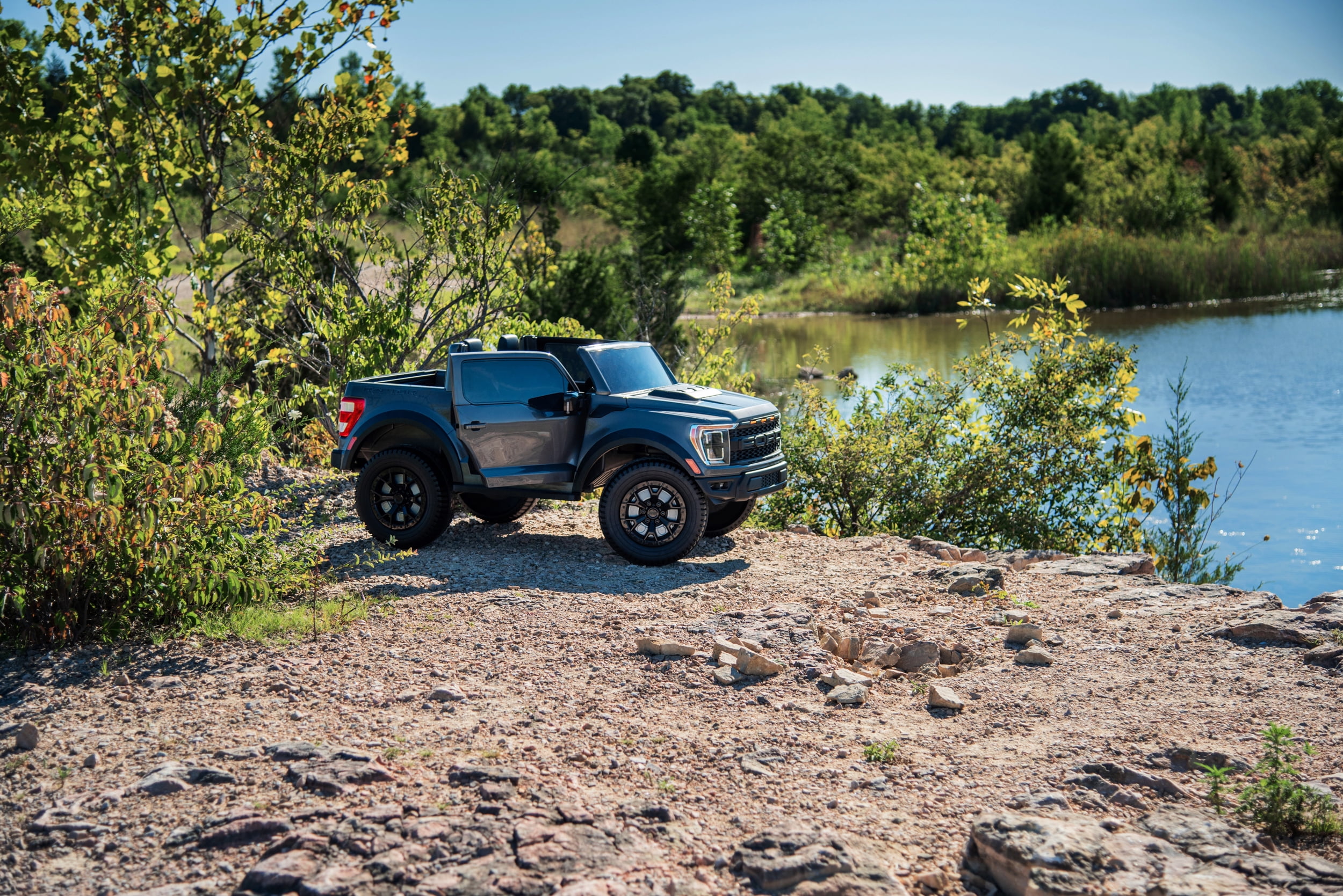 12V Ford F-150 Raptor Battery Ride-on Toy, Carbonized Grey, Kids Ages 3+, by Huffy - Image 17