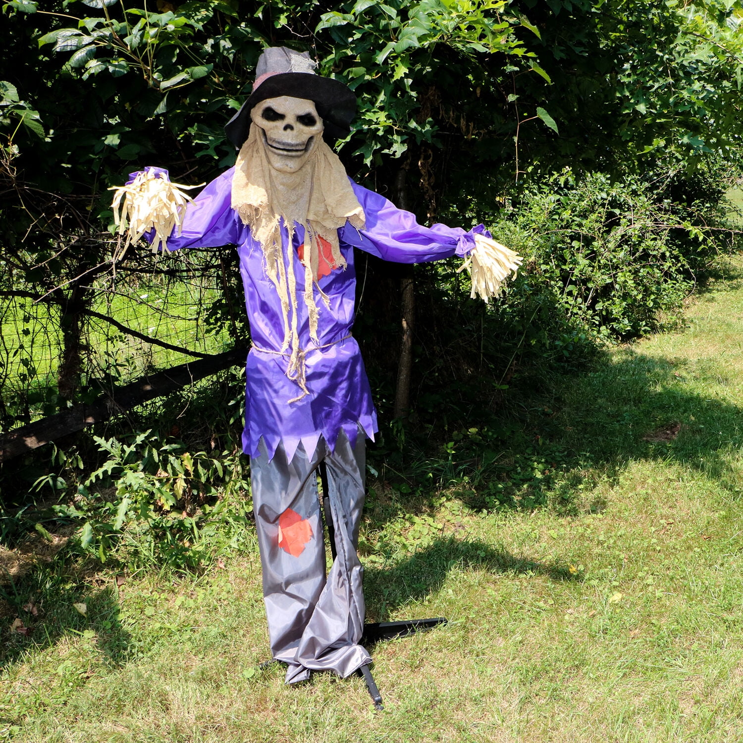 Haunted Hill Farm 6 ft Standing Halloween Scarecrow Yard Decoration with LED Green Eyes, HHSCR-5FLS - Image 7