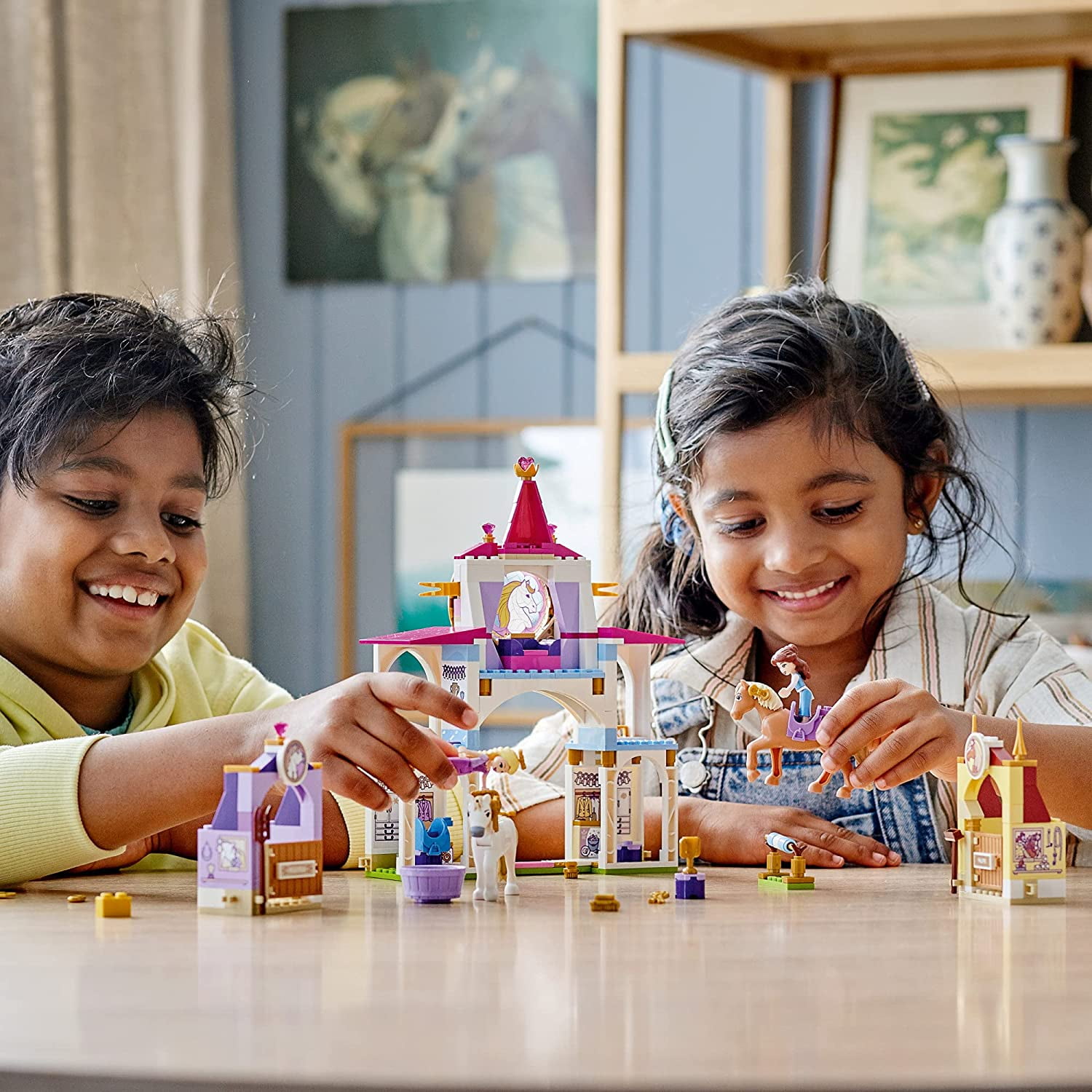 LEGO Disney Belle and Rapunzel’s Royal Stables 43195 Building Toy for Creative Play (239 Pieces) - Image 5