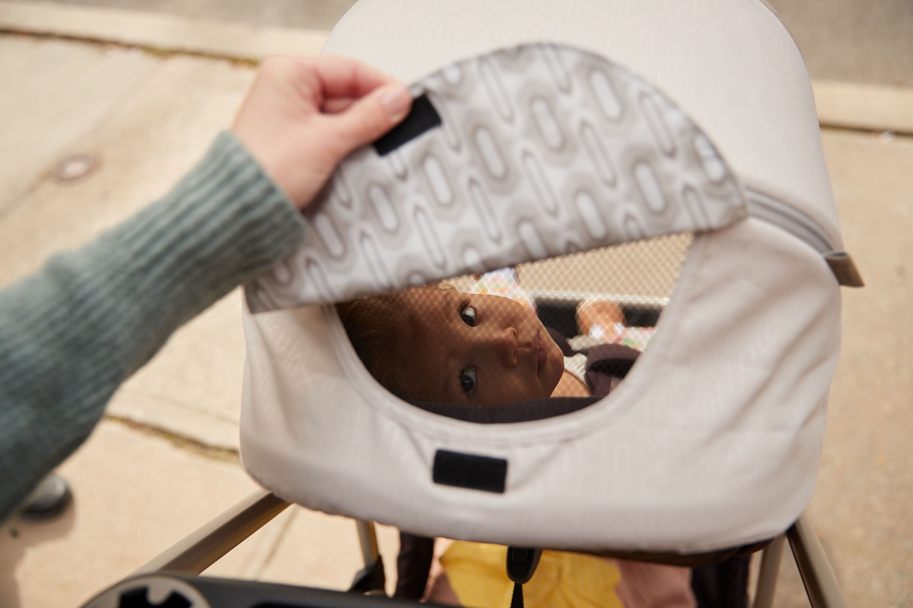 Safety 1st Deluxe Grow and Go Flex 8-in-1 Travel System, High Street, Infant - Image 4