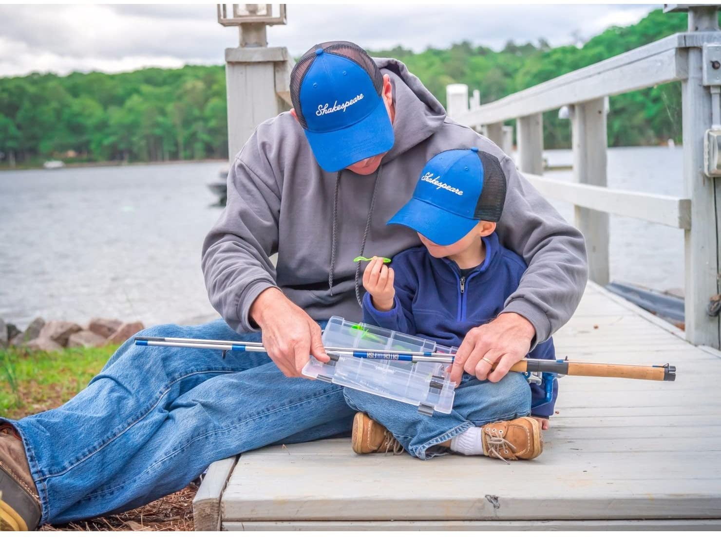 Shakespeare Catch More Fish Surf & Pier Spinning Fishing Combo - Image 5