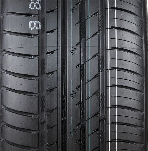 Cosmo MuchoMacho P245/40R19 98Y Tire - Image 4