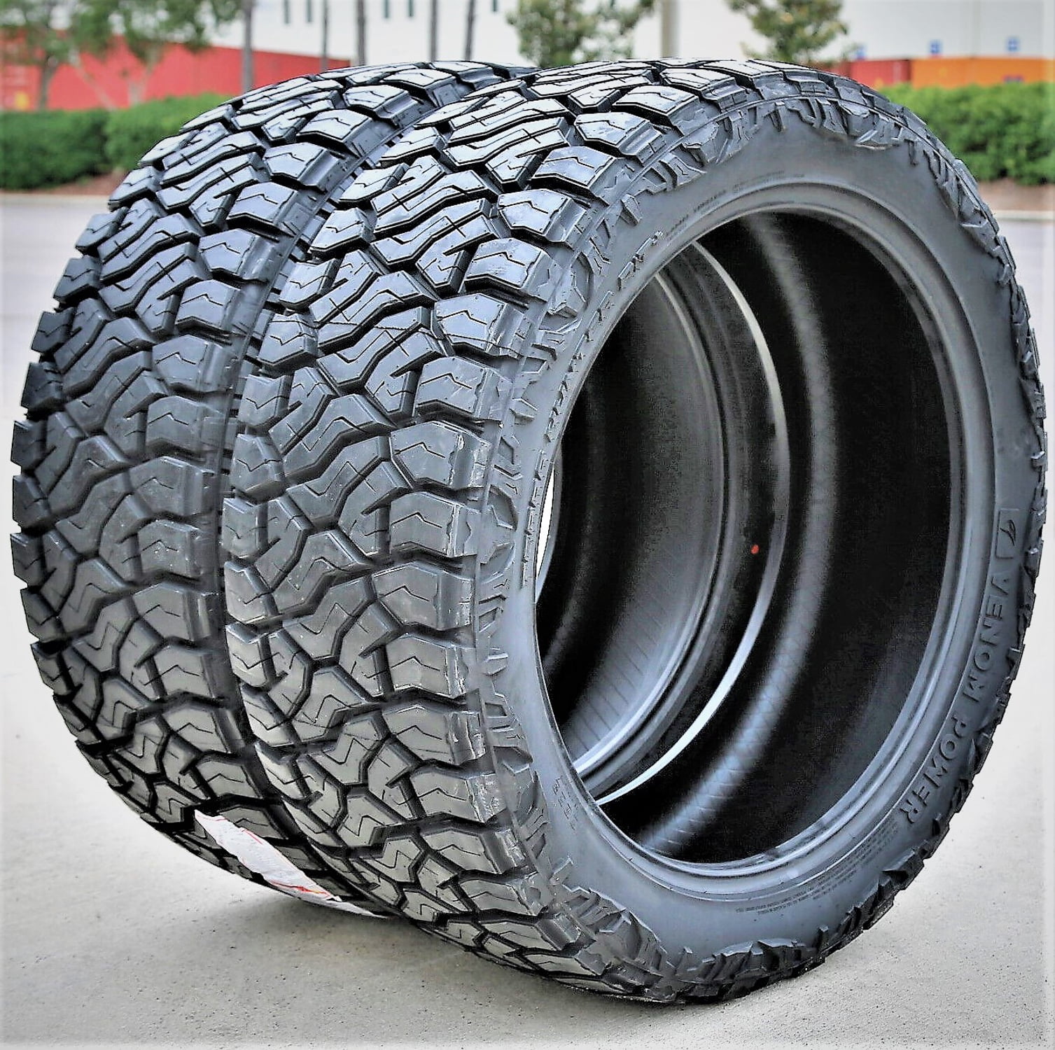 Venom Power Terra Hunter R/T+ 305/45R22 118T XL Rugged Terrain Tire - Image 10