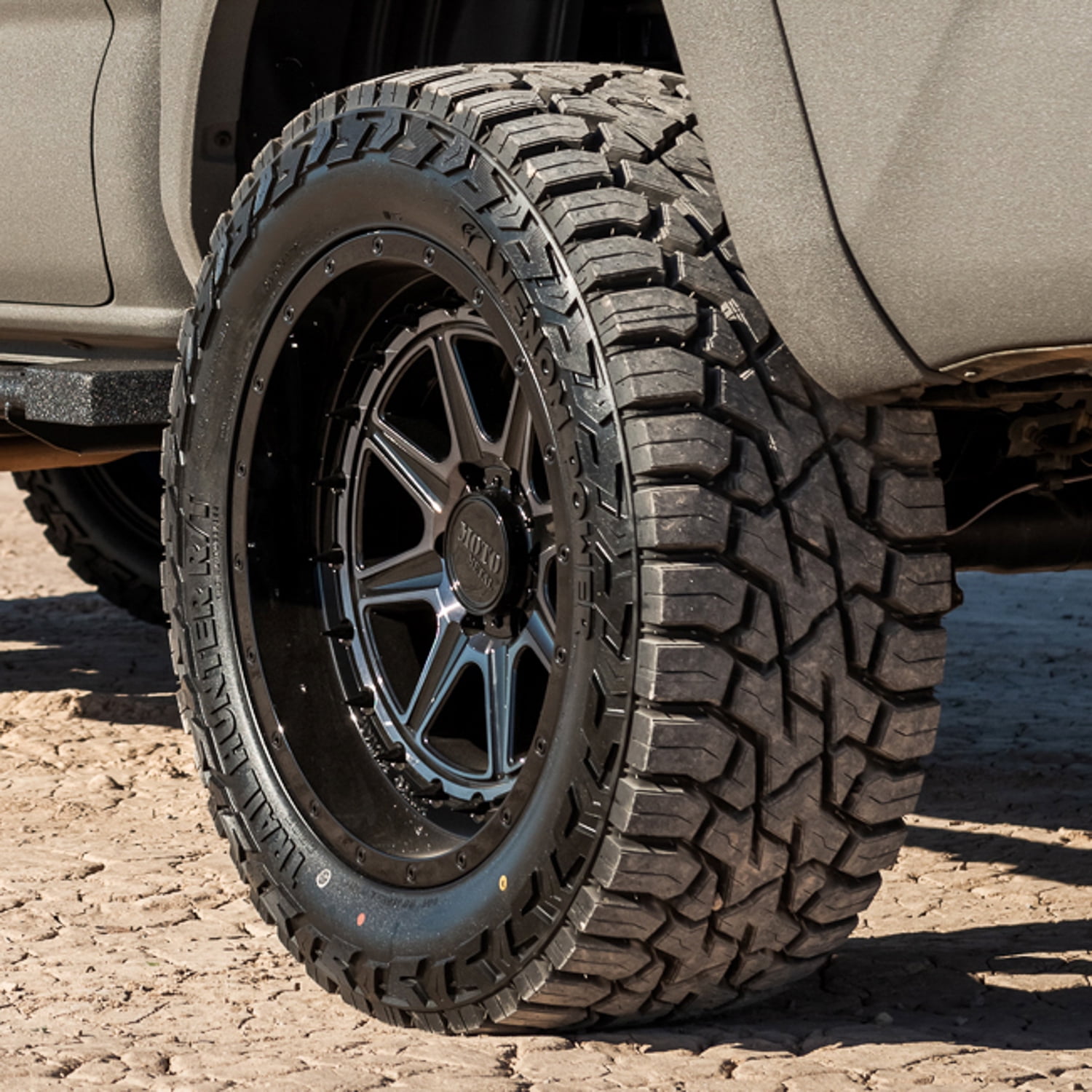 Venom Power Trail Hunter R/T 265/70R17 115S Rugged Terrain Tire - Image 6