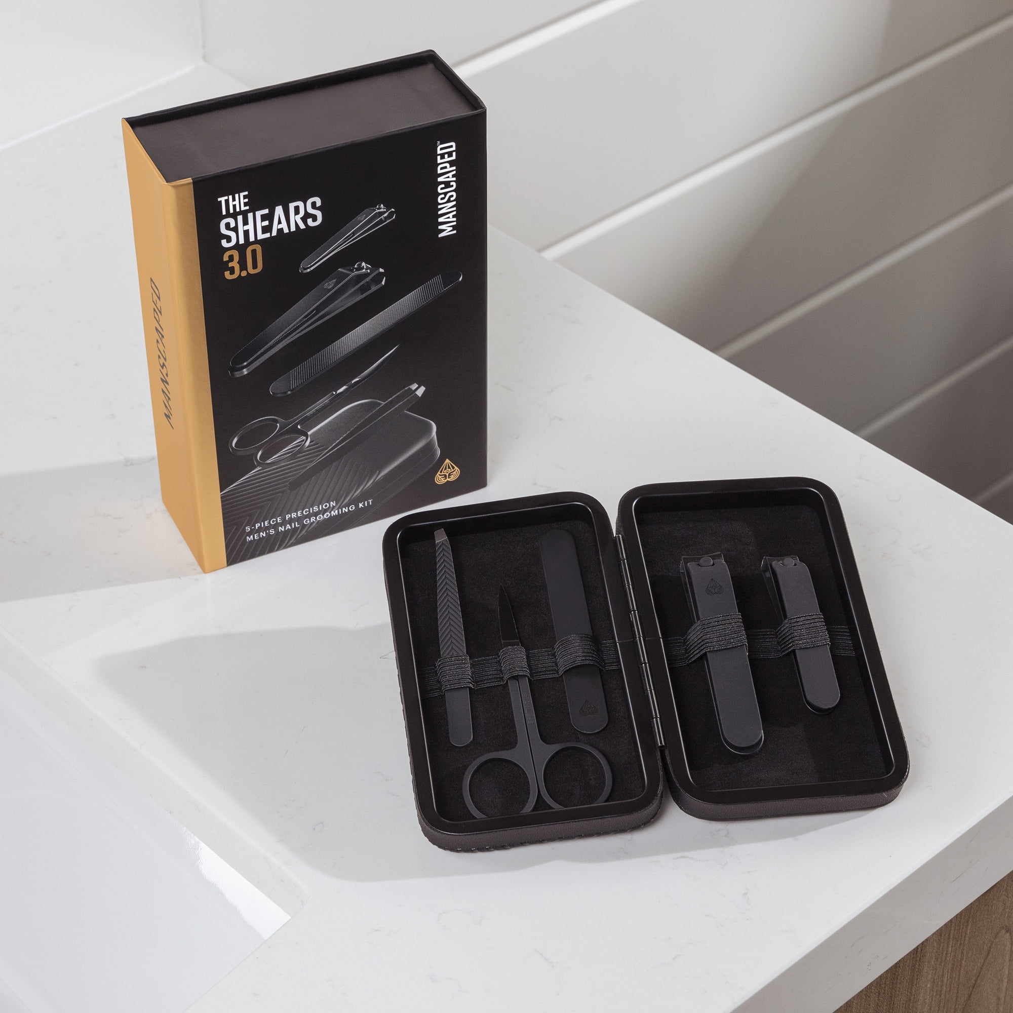 MANSCAPED® The Perfect Package 3.0 PLUS Includes The Lawn Mower® 3.0 PLUS, Shears 3.0, Shed 2.0, Crop Preserver®, Crop Reviver®, Refined® Body Wash - Image 7