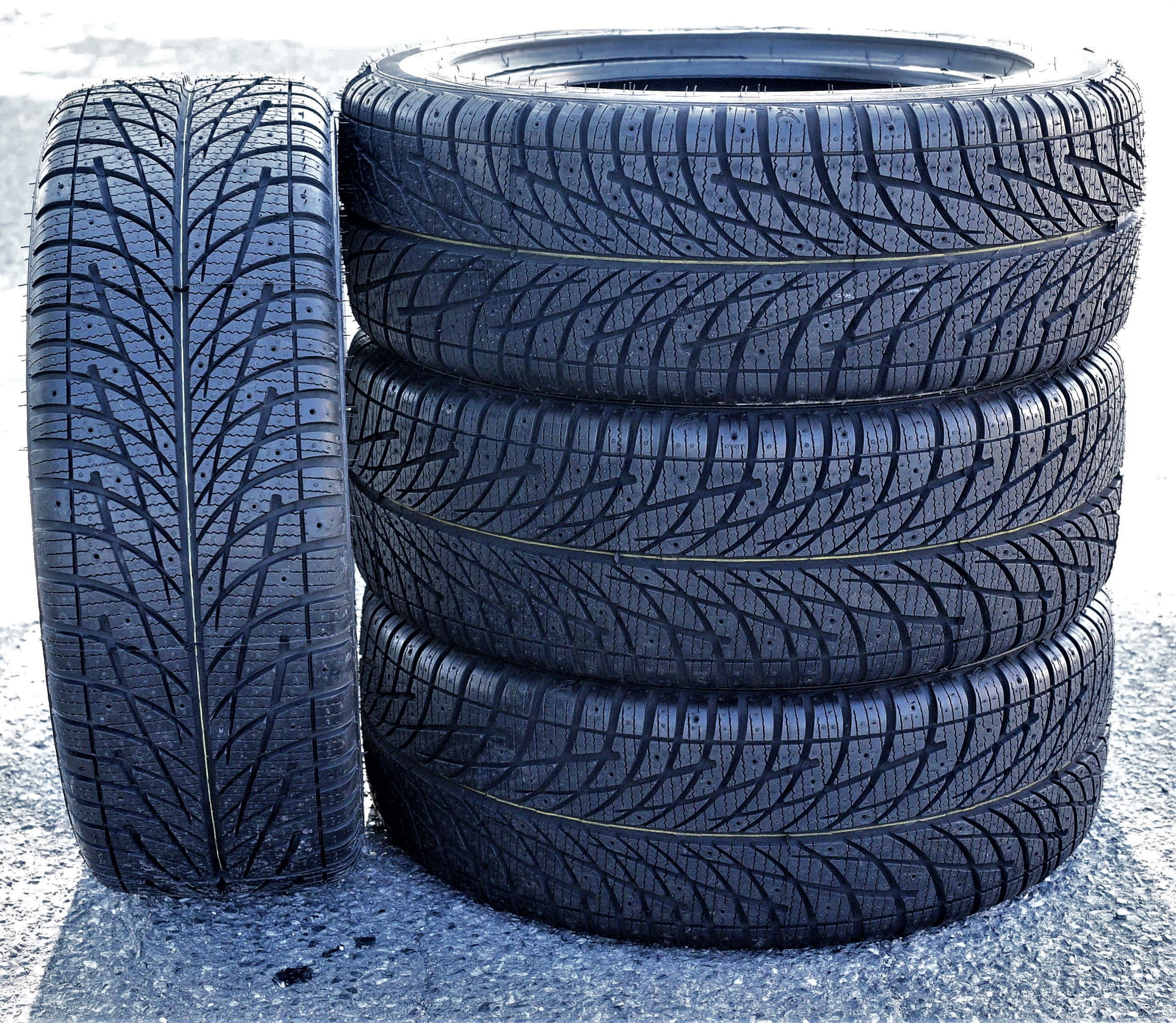 Accelera X-Grip Snow Winter 235/45R18 98V XL Passenger Tire - Image 4