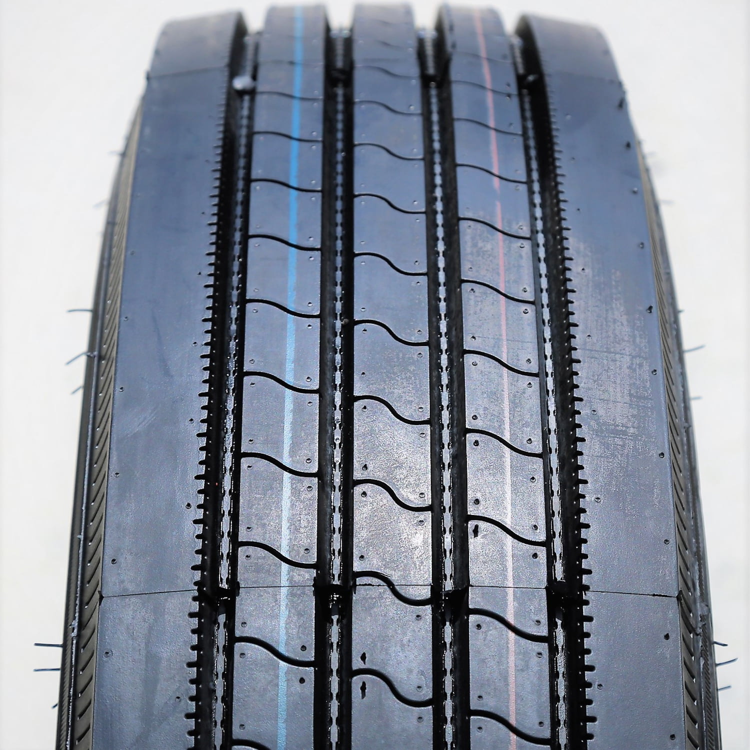 Transeagle ST Radial All Steel ST225/75R15 225/75R15 123/119L G 14 Ply Trailer Tire - Image 8
