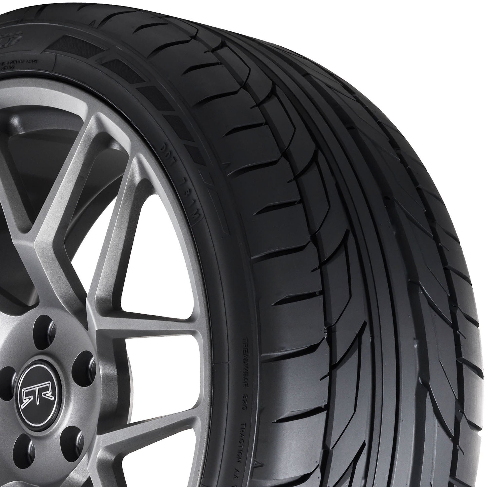 Nitto NT555 G2 315/35-20 110 W Tire - Image 7