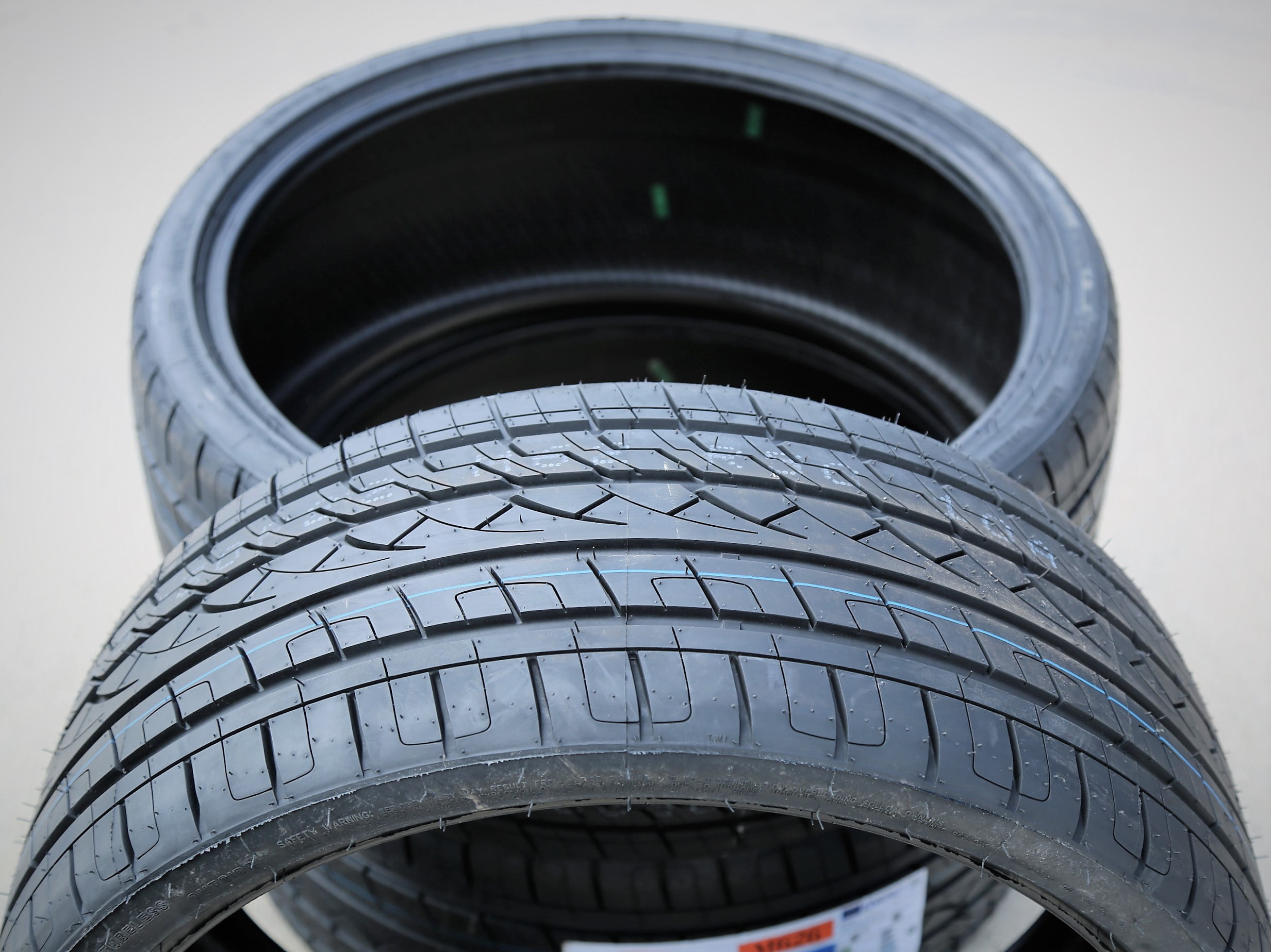 Durun M626 Performance 295/30R26 107W XL Passenger Tire - Image 7