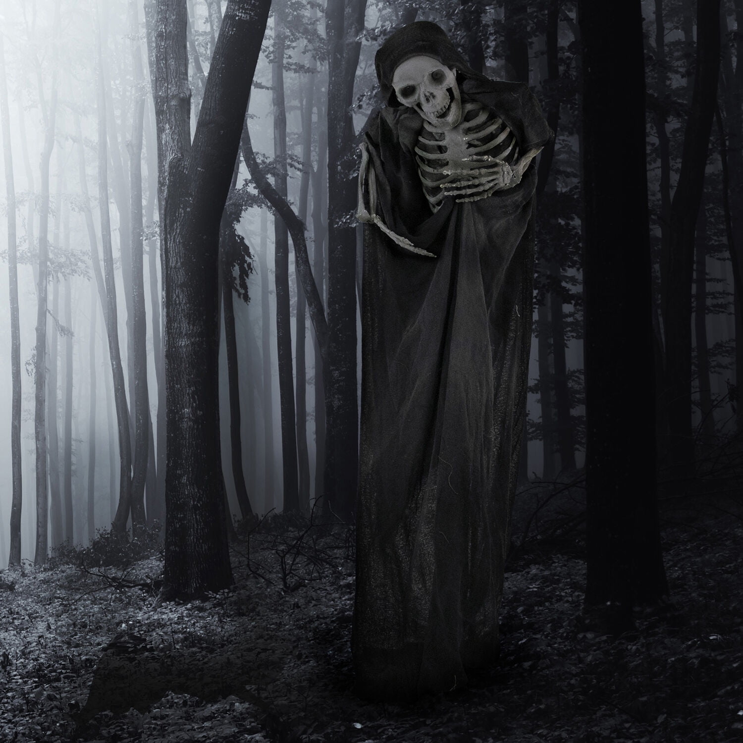 Haunted Hill Farm Life-Size 37 In. Animatronic Reaper, Indoor/Outdoor Halloween Decoration, Light-up Red Eyes, Poseable, Battery-Operated, HHSKEL-4FLSA - Image 10