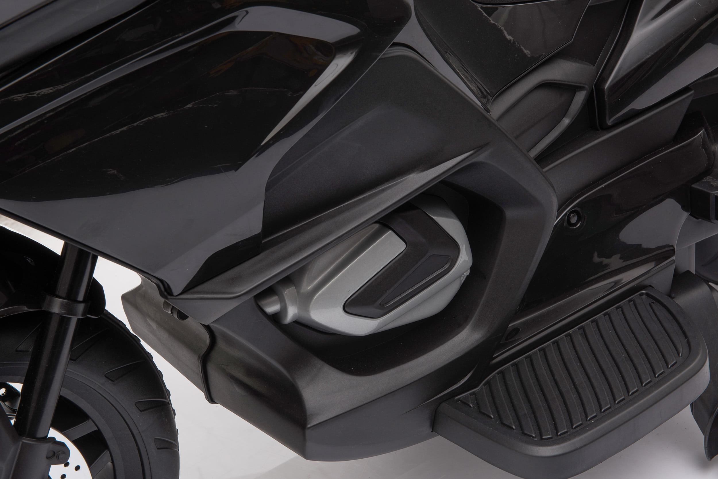 Blazin' Wheels 12V Battery Operated Black Motorcycle Rideon. Unisex Gift Item - Ages 3 Years an up - Image 3