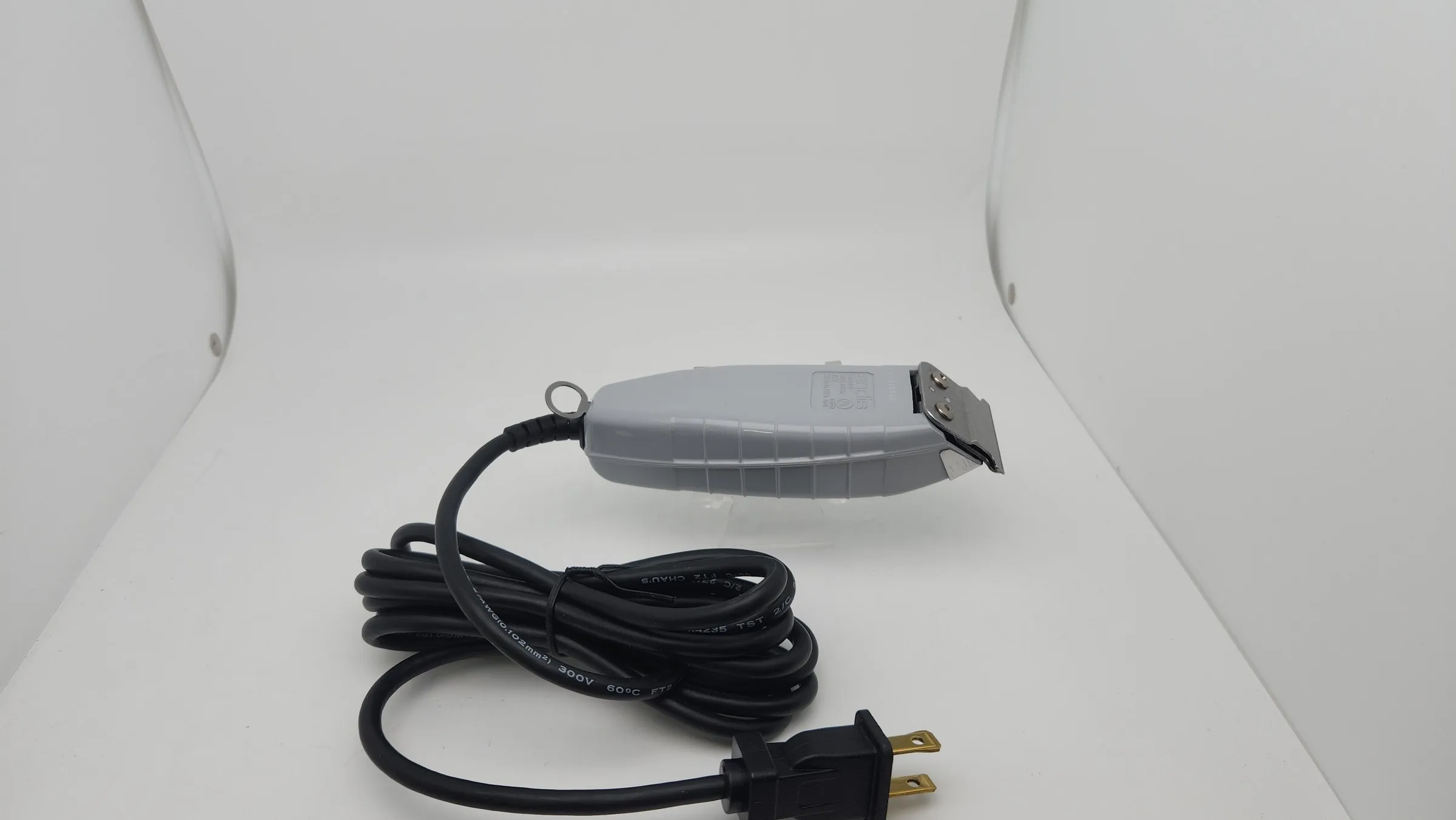 Andis T-Outliner Corded Trimmer - Image 4