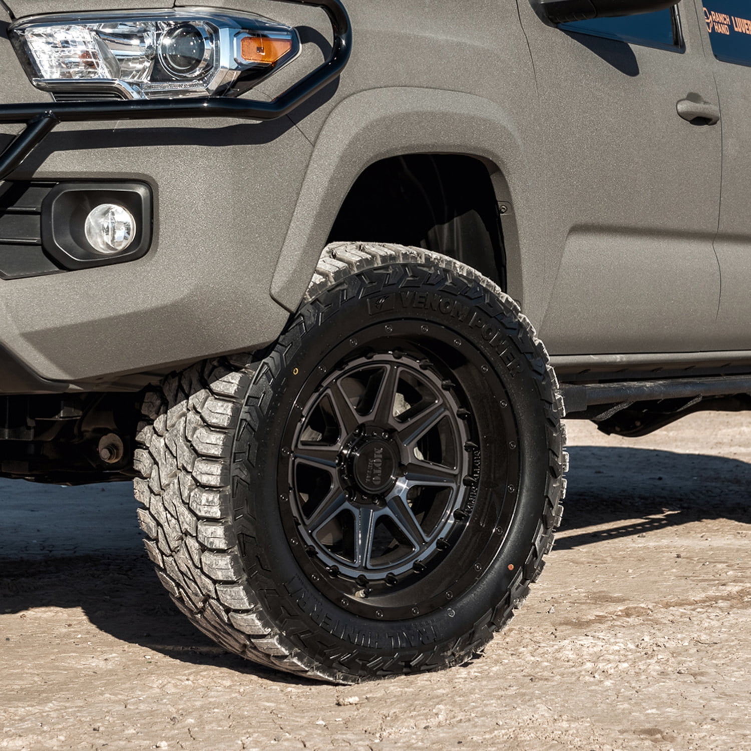 Venom Power Trail Hunter R/T 265/70R17 115S Rugged Terrain Tire - Image 8