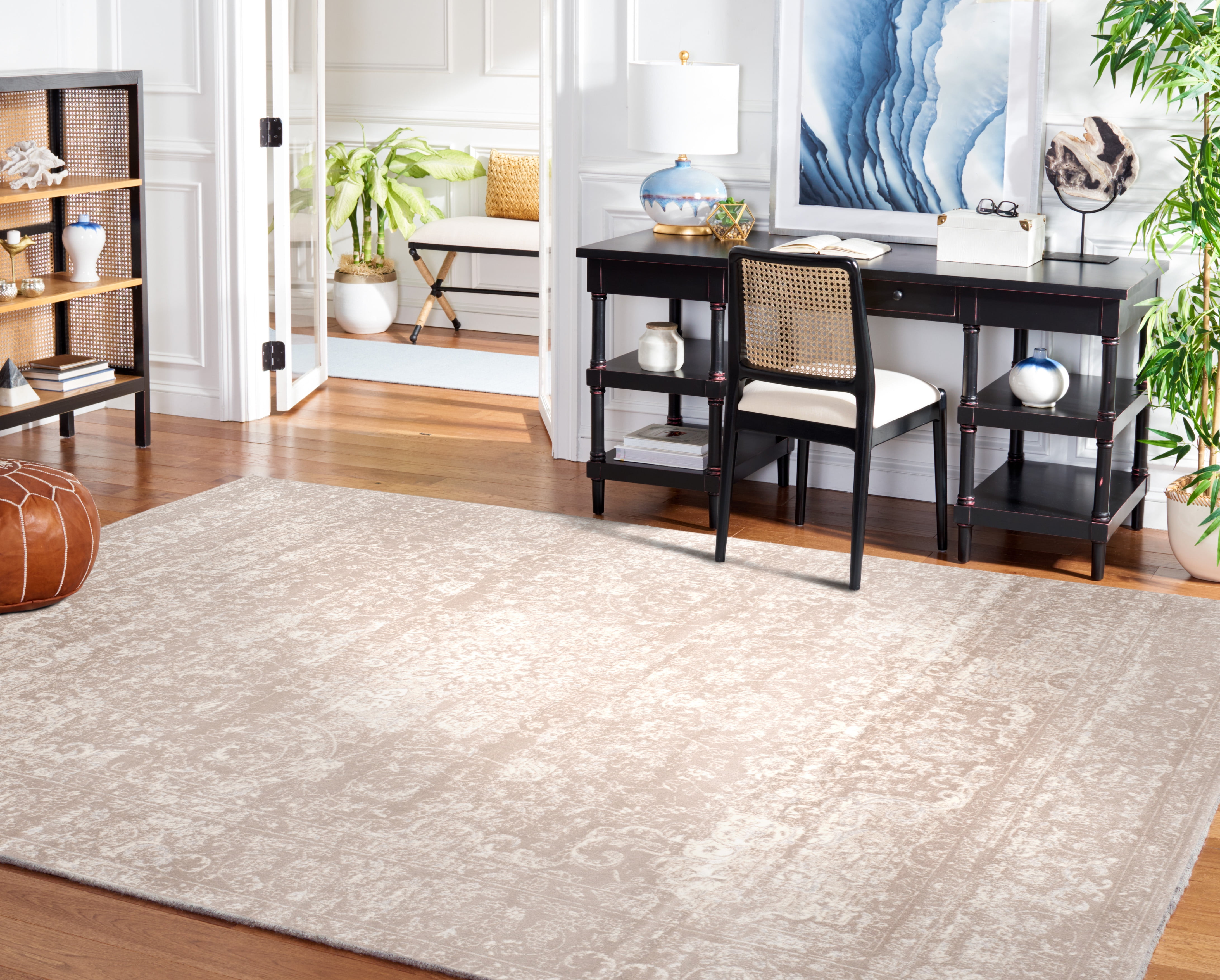 SAFAVIEH Carnegie Cennetig Oriental Area Rug, Light Beige/Cream, 4' x 6' - Image 5