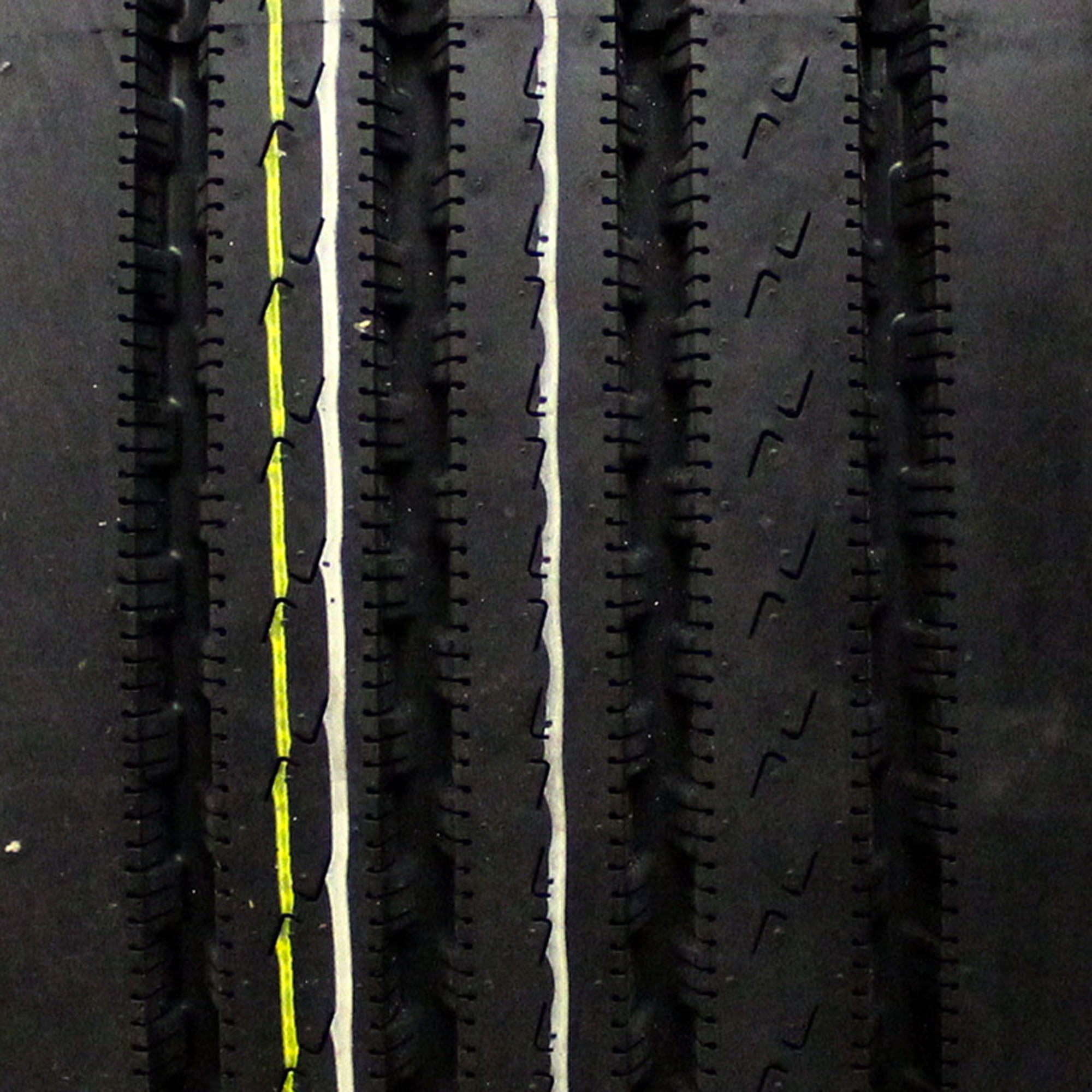 Cosmo CT566 Plus 285/75R24.5 144/141L G Commercial Tire - Image 2