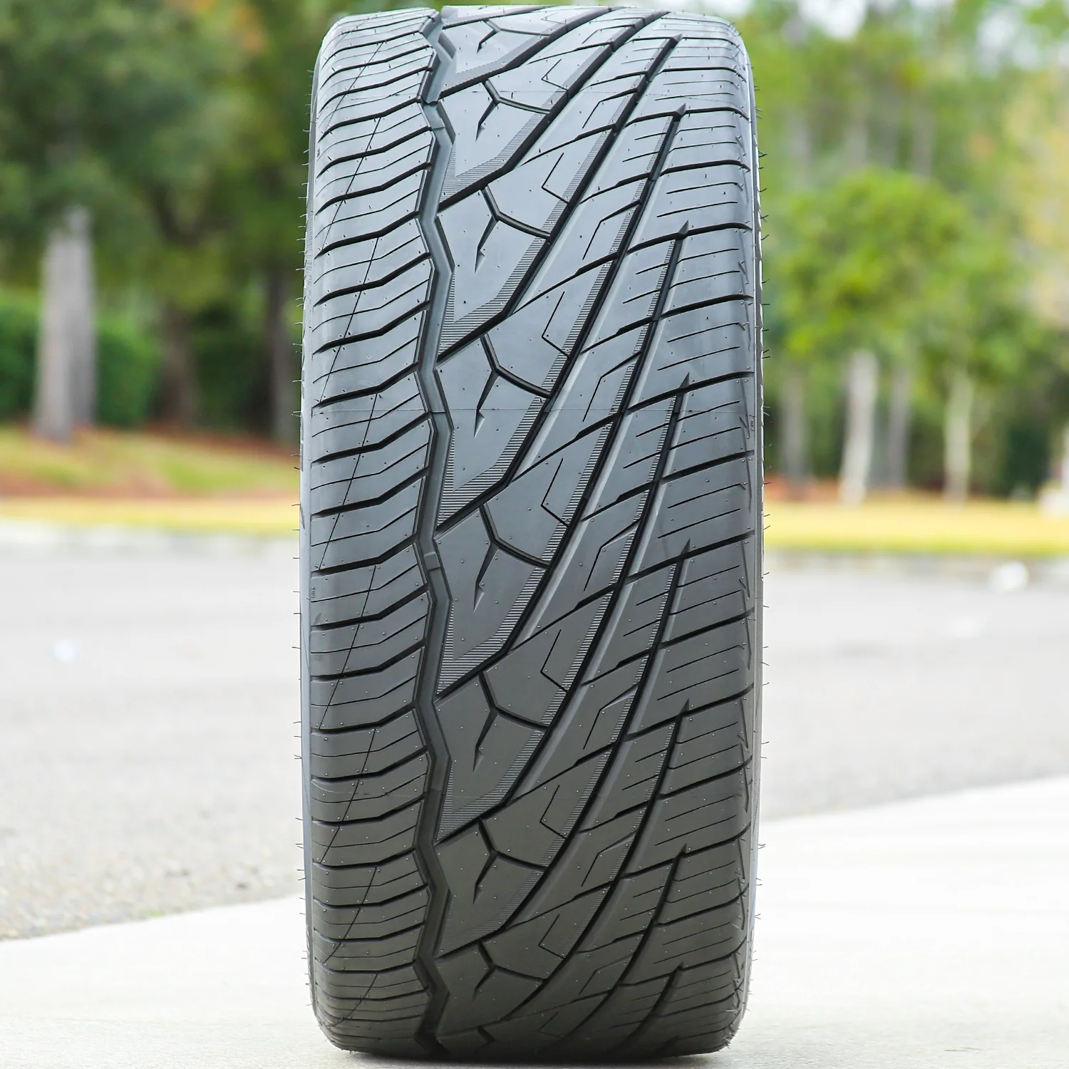 Venom Power Ragnarok GTS 305/35R24 112V XL Performance a/s All Season Tire - Image 7