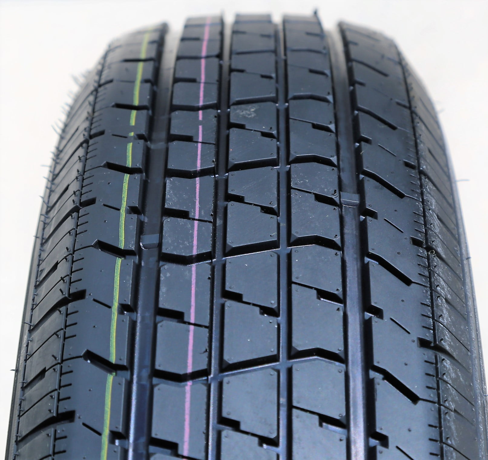 Suntek HD Trail 2 Semi-Steel ST225/75R15 225/75R15 117/112M E 10 Ply Trailer Tire - Image 4