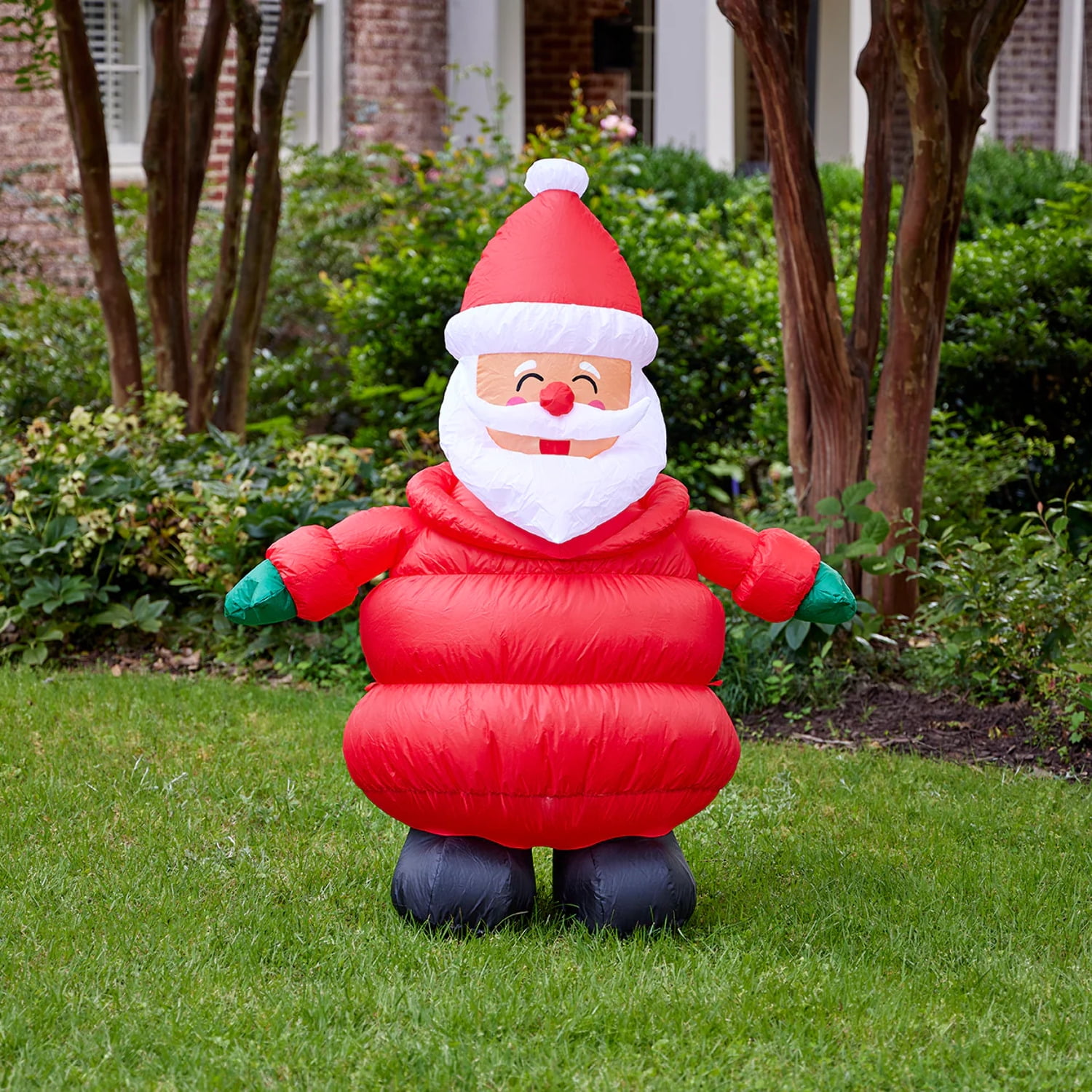 4.5ft Puffy Coat Santa - Lighted Christmas Inflatable by Seasonal LLC - Image 3
