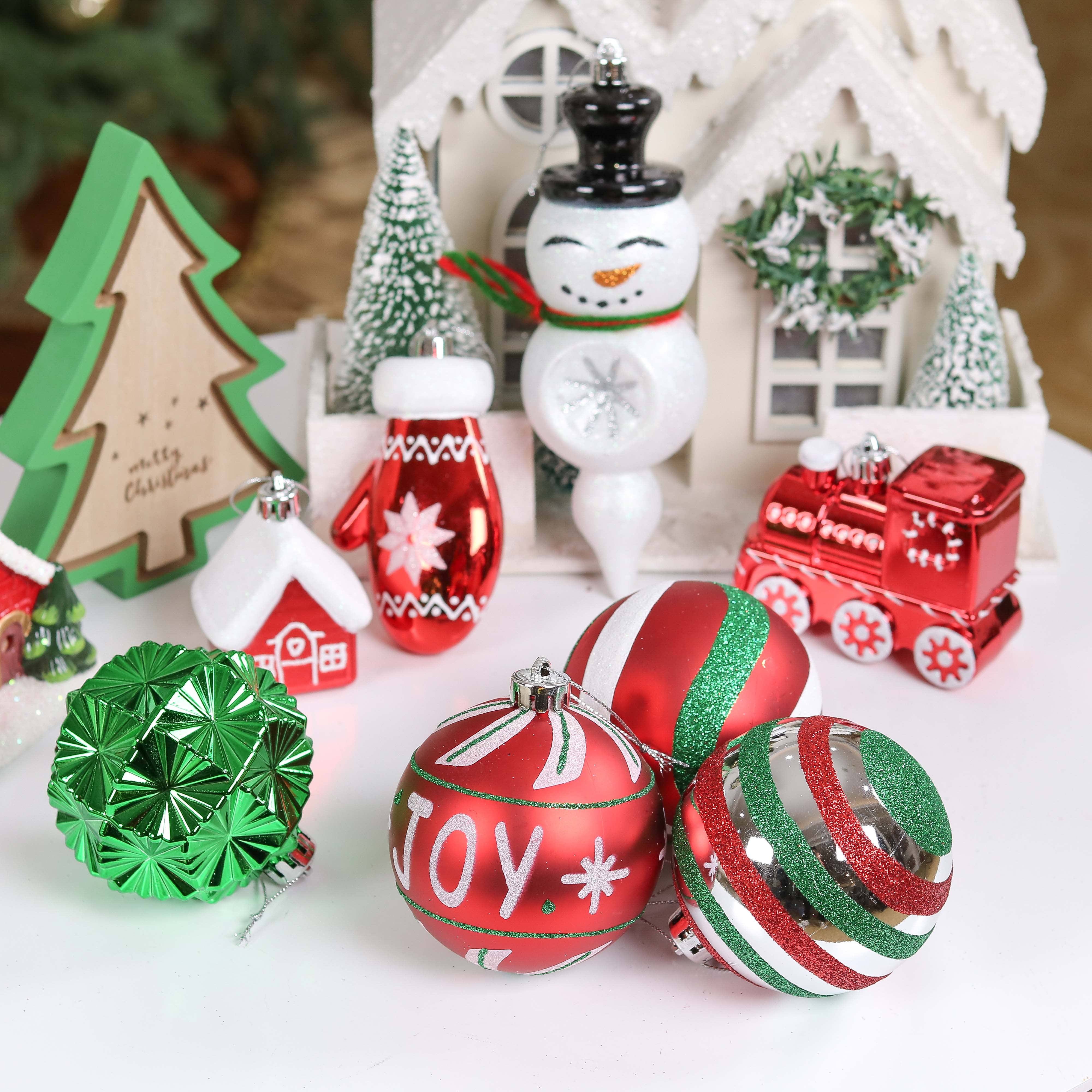 Valery Madelyn 50ct Christmas Ornaments Set, Red Green White Shatterproof Ornaments for Holiday Party Decor - Image 9