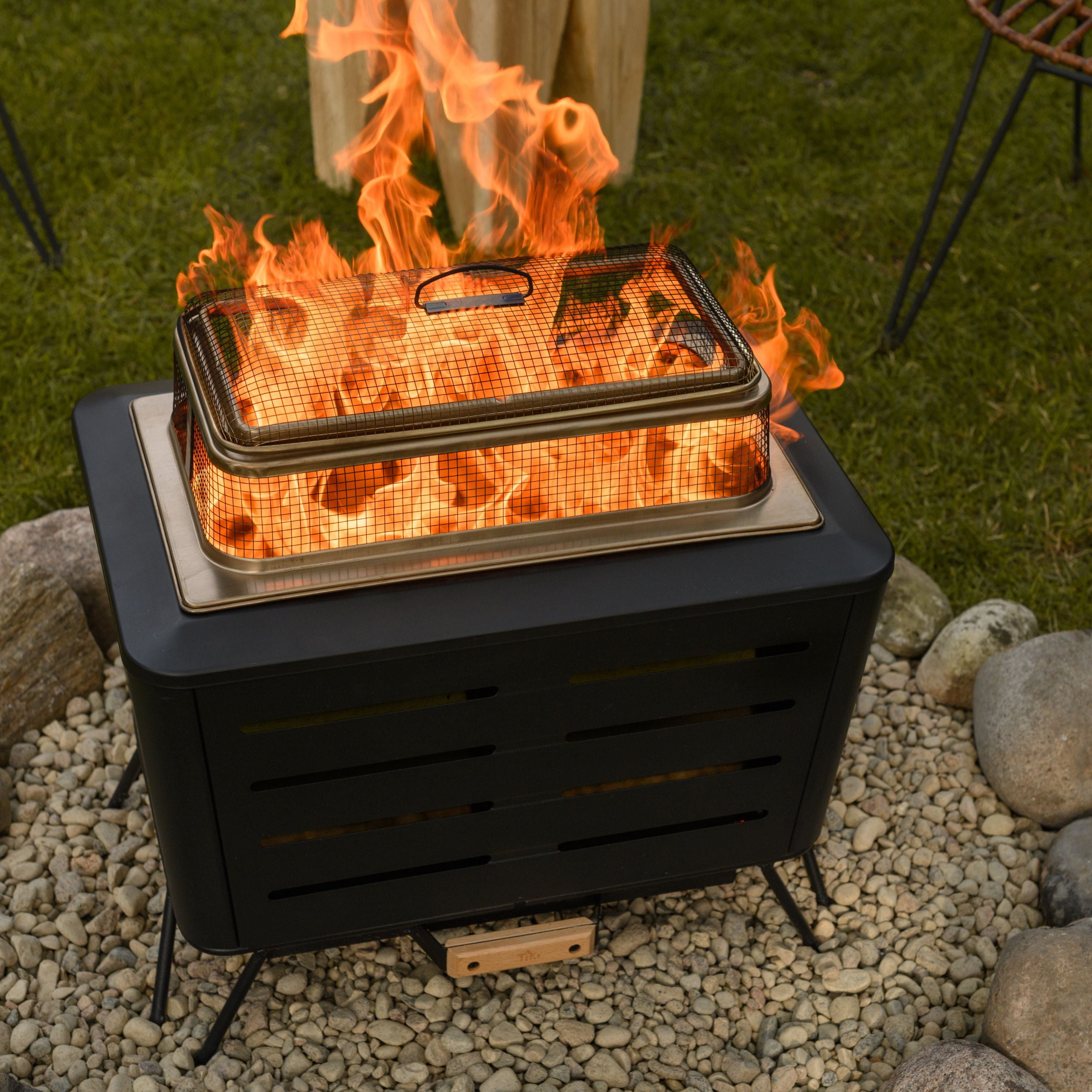 TIKI® Brand 18 Inch Retreat Fire Pit Accessory Metal Screen and 32.9 Inch 2 Piece Poker Black - Image 2