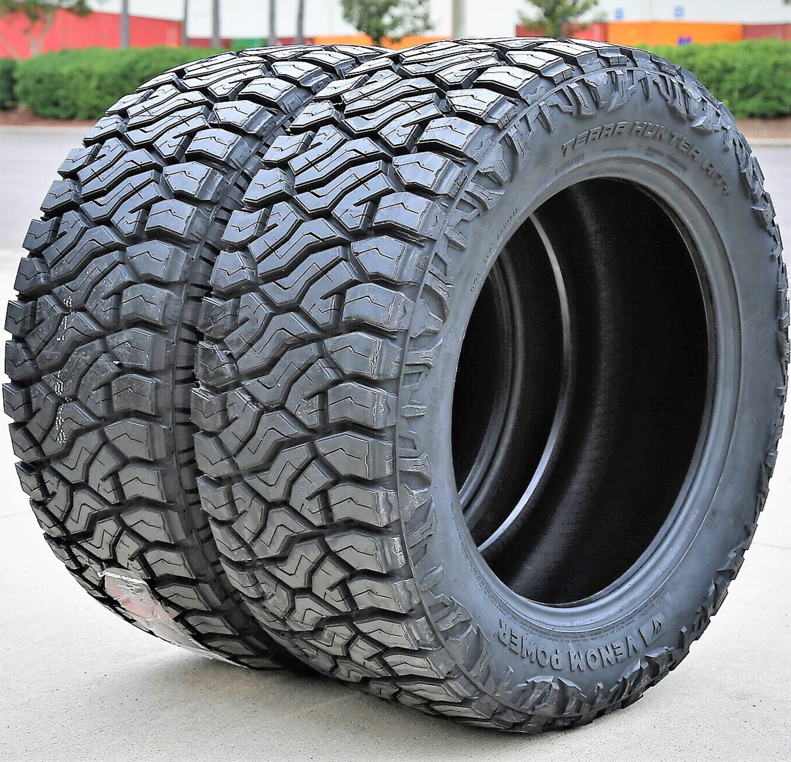 Venom Power Terra Hunter R/T+ 275/65R20 128/125R F 12 Ply Rugged Terrain Light Truck Tire - Image 3