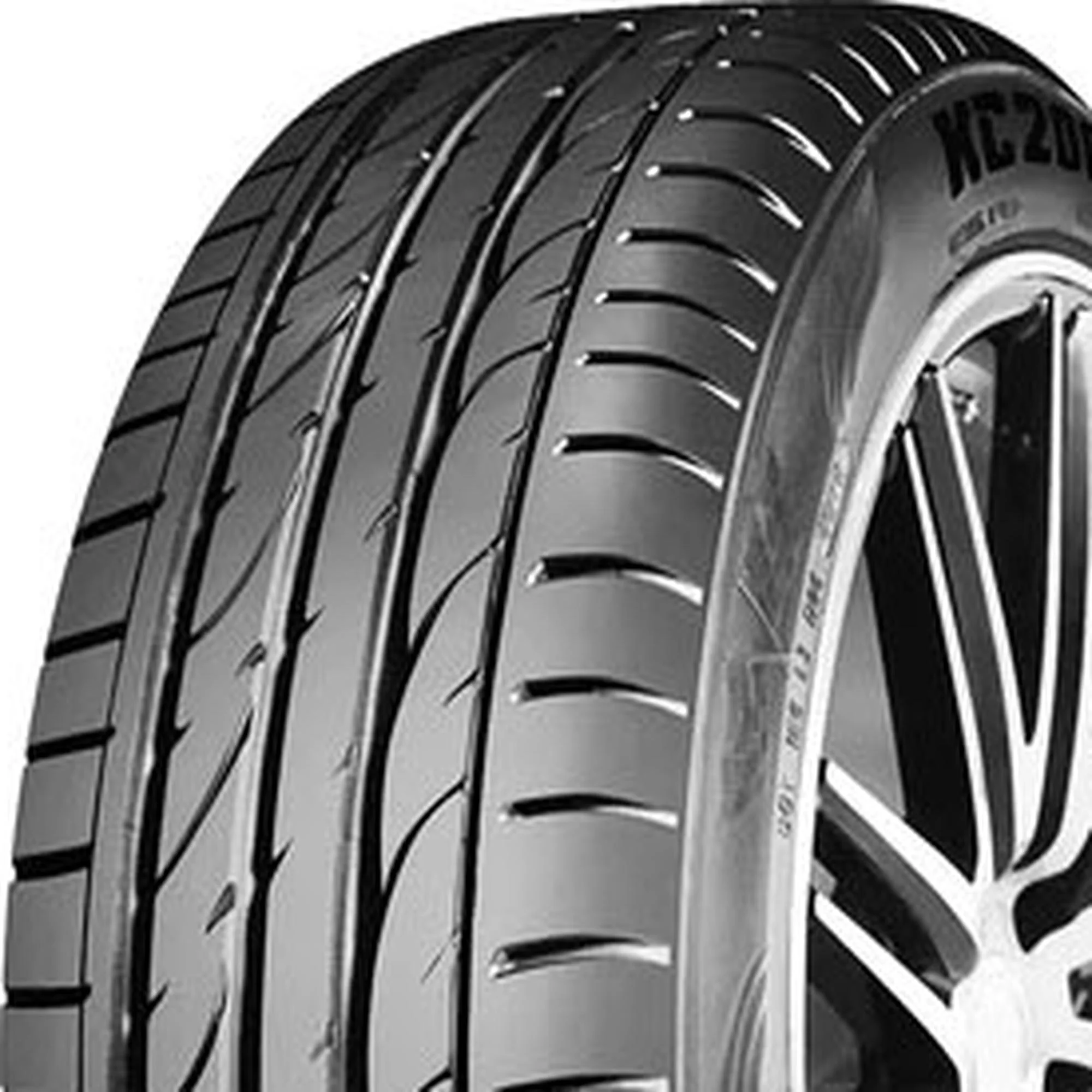 Otani KC2000 UHP 305/45R22 118W XL Passenger Tire - Image 3