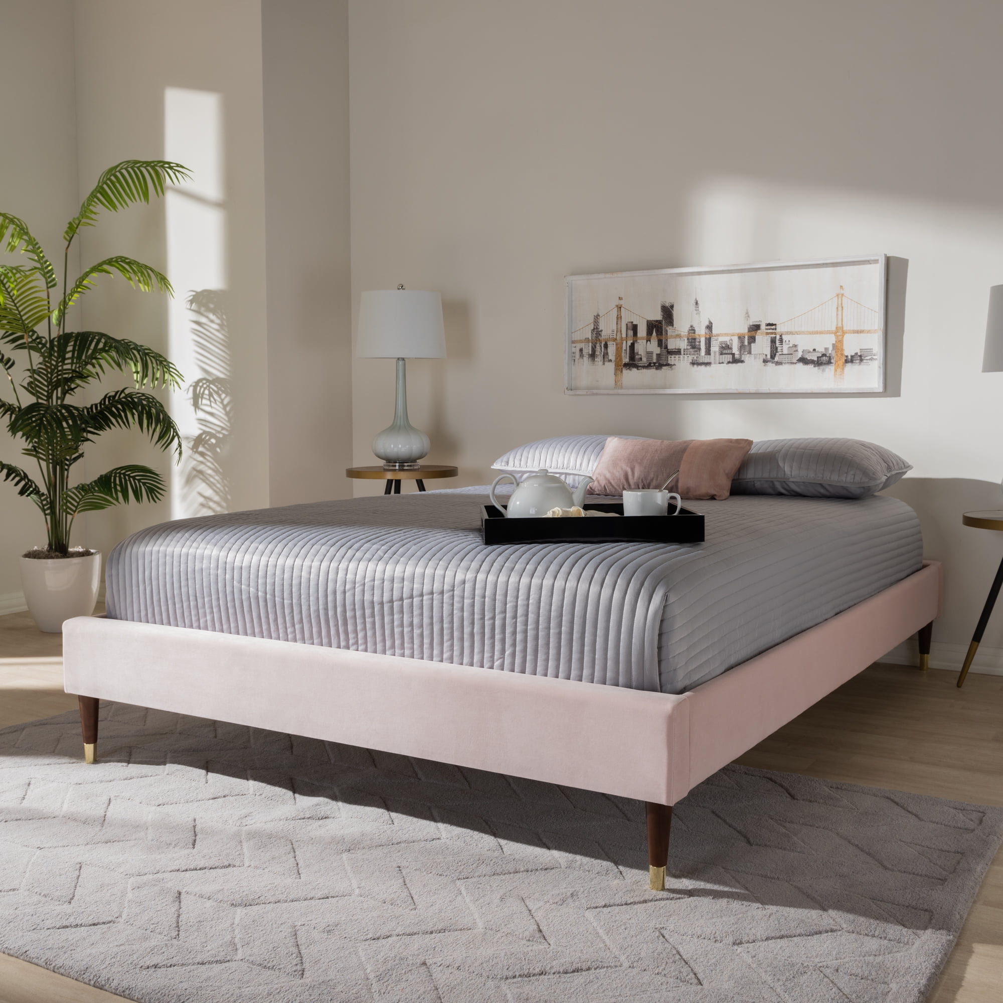 Baxton Studio Volden Velvet Upholstered Wood Platform King Bed in PInk